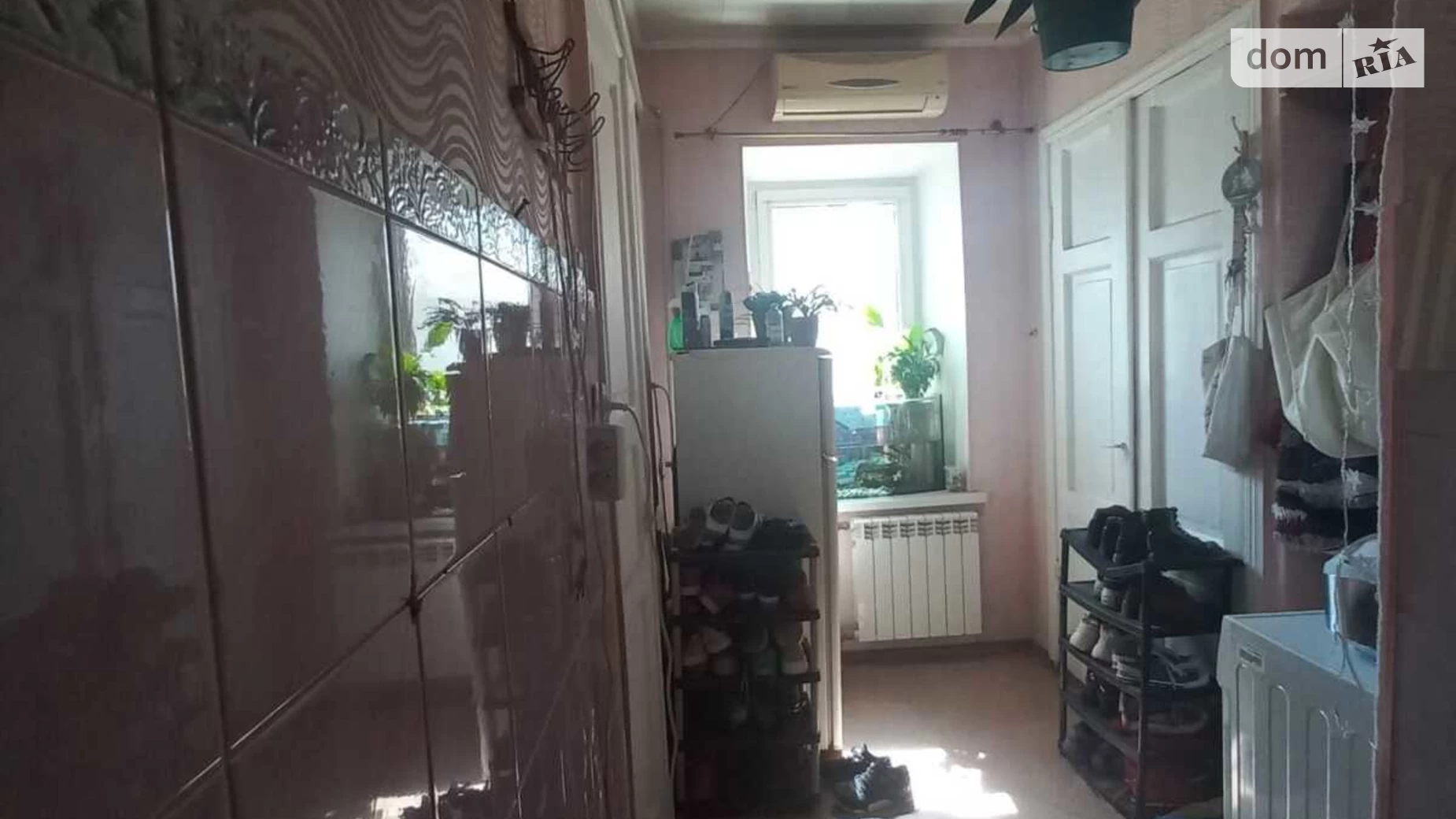 Продается 1-комнатная квартира 33 кв. м в Одессе, ул. Генерала Ватутина, 17
