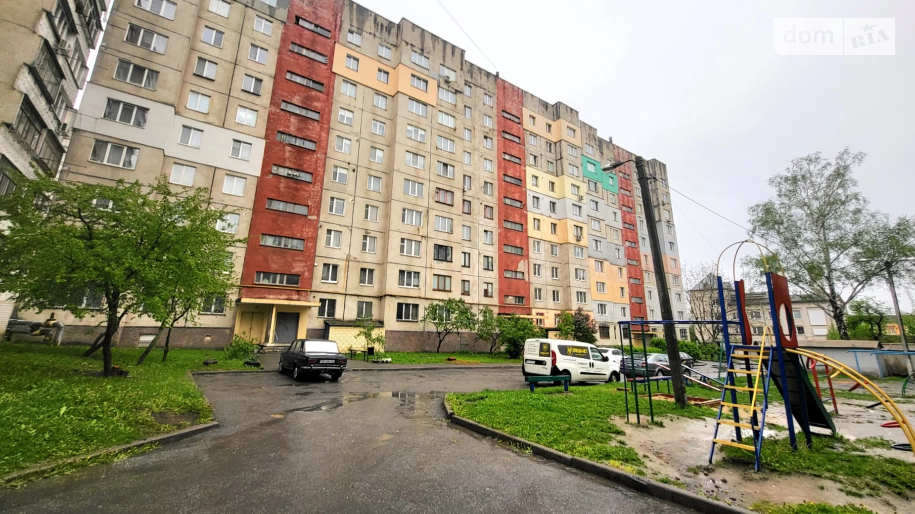 Продается 3-комнатная квартира 64 кв. м в Виннице, ул. Пирогова