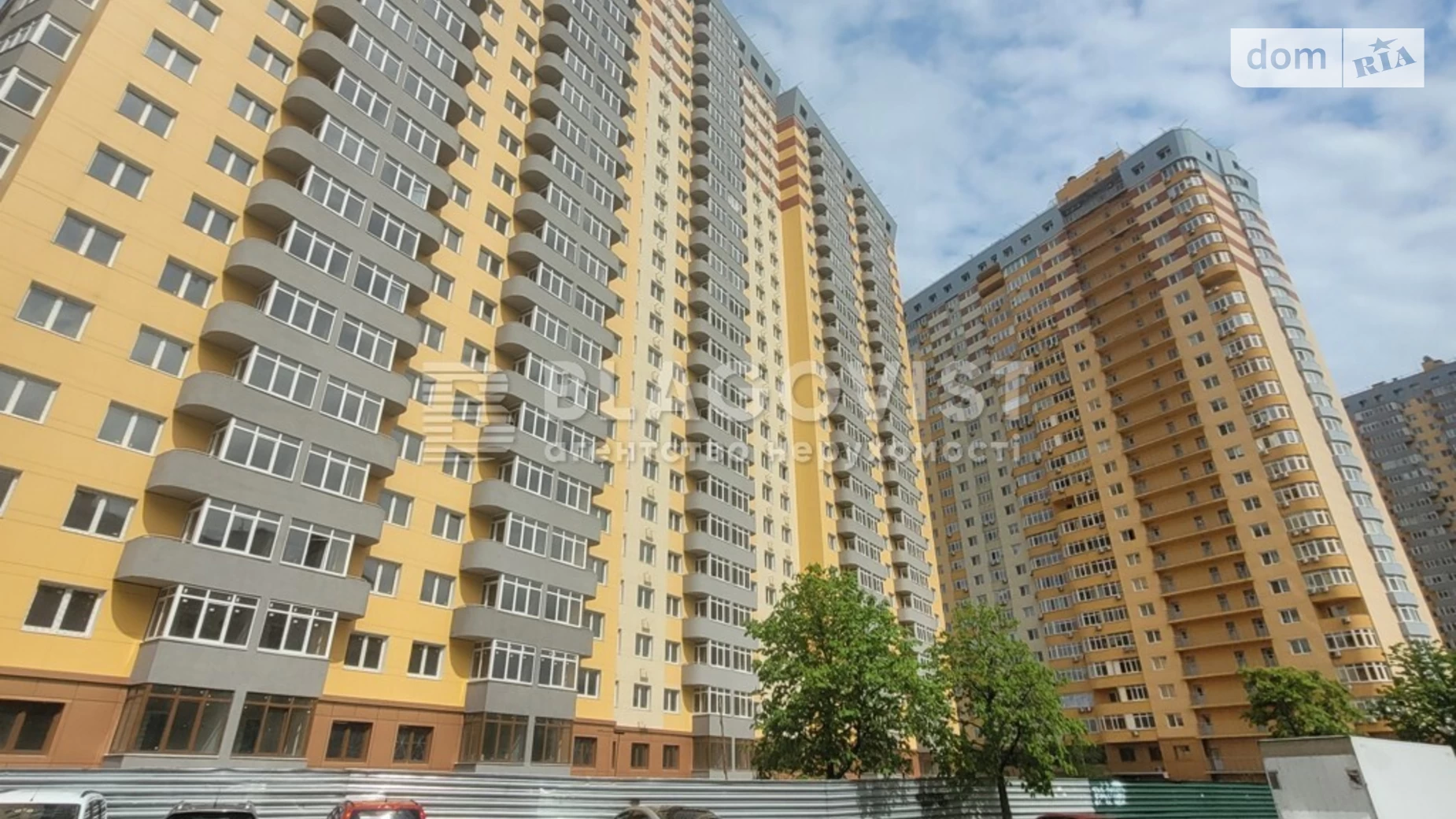 Продается 2-комнатная квартира 96 кв. м в Киеве, ул. Юрия Кондратюка, 1 - фото 2