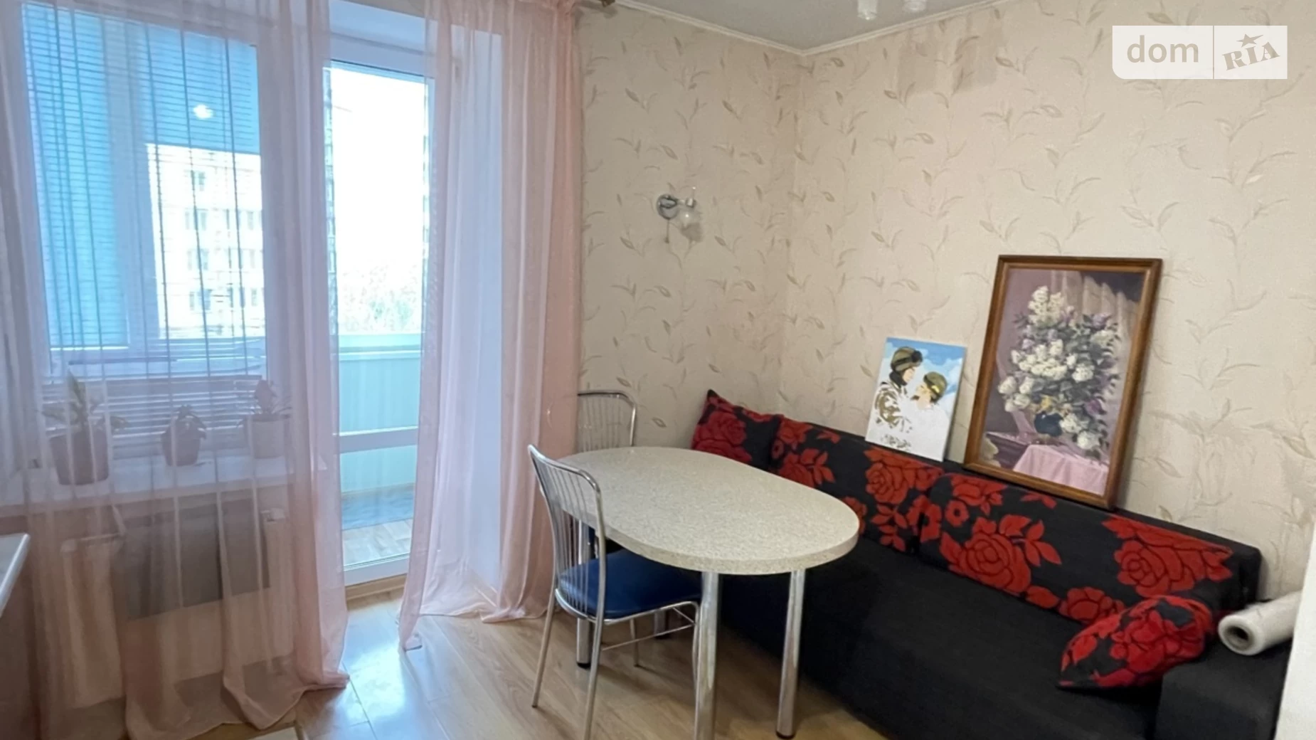 Продается 1-комнатная квартира 50 кв. м в Виннице, ул. Академика Ющенка