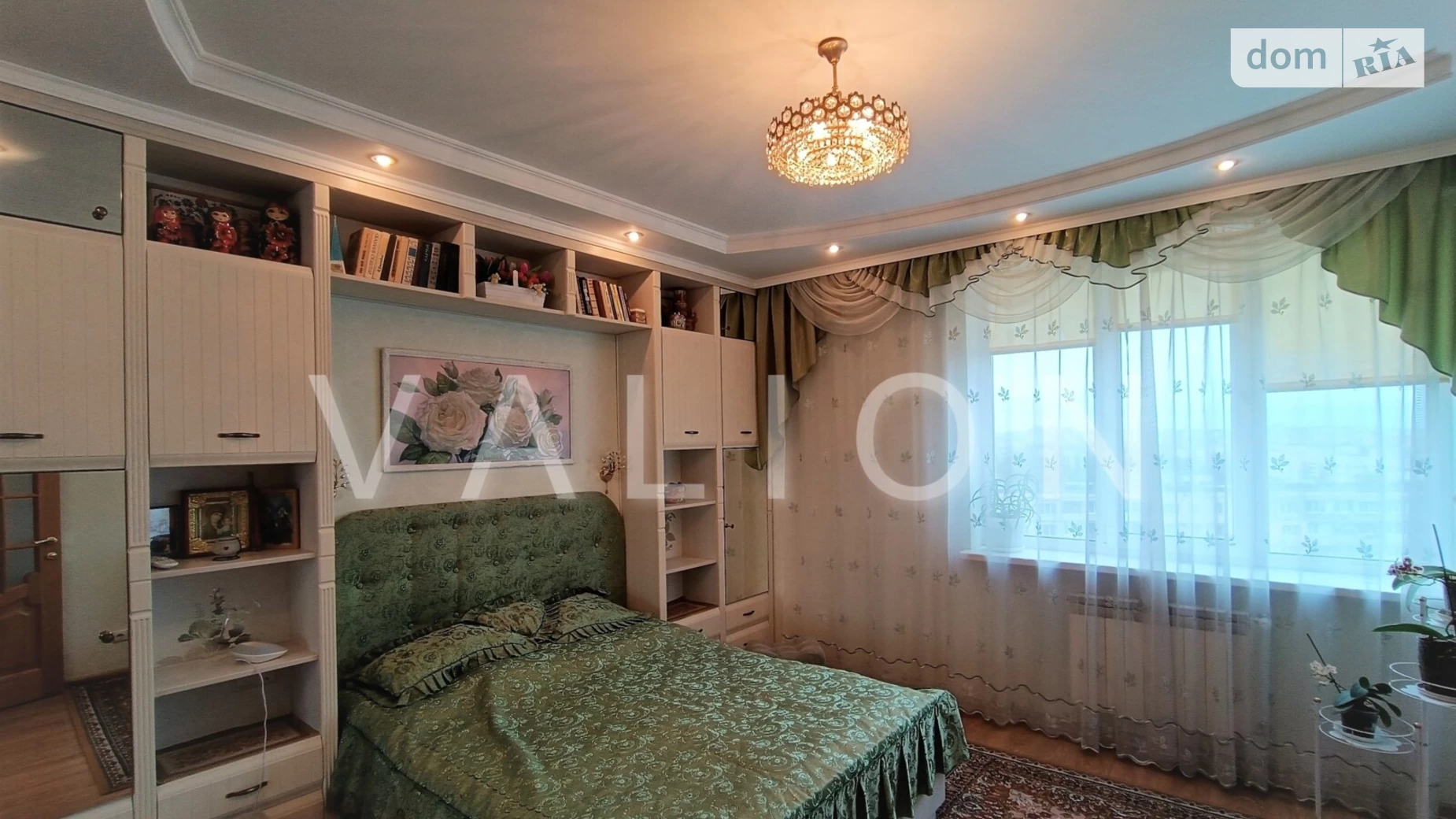 Продается 1-комнатная квартира 61 кв. м в Киеве, бул. Николая Руденко, 14Ж