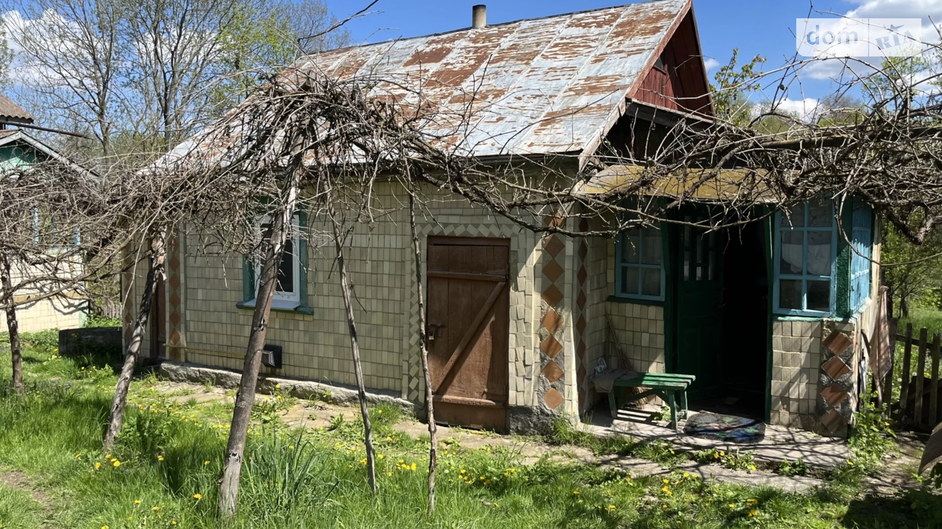 Продається одноповерховий будинок 84 кв. м з каміном, вулиця Незалежності