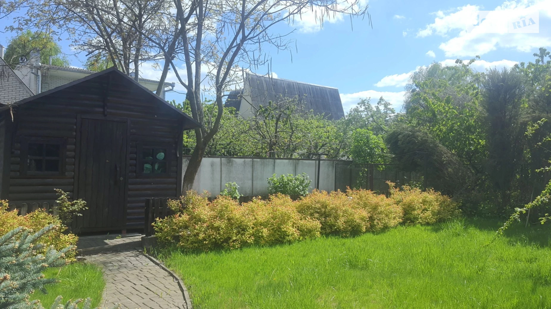 Продается дом на 3 этажа 289 кв. м с мансардой, цена: 150000 $ - фото 4