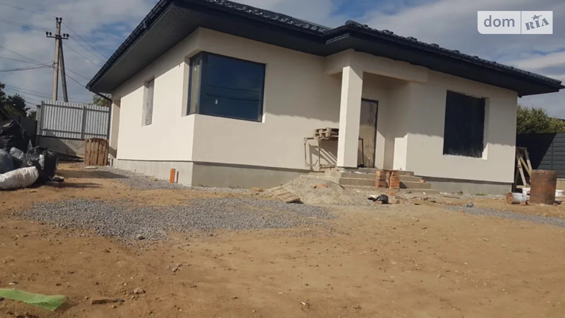 Продається одноповерховий будинок 109 кв. м с басейном, цена: 95000 $ - фото 2