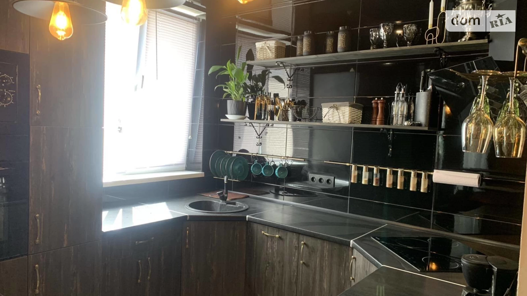 Продается 2-комнатная квартира 62 кв. м в Одессе, ул. Красная - фото 3