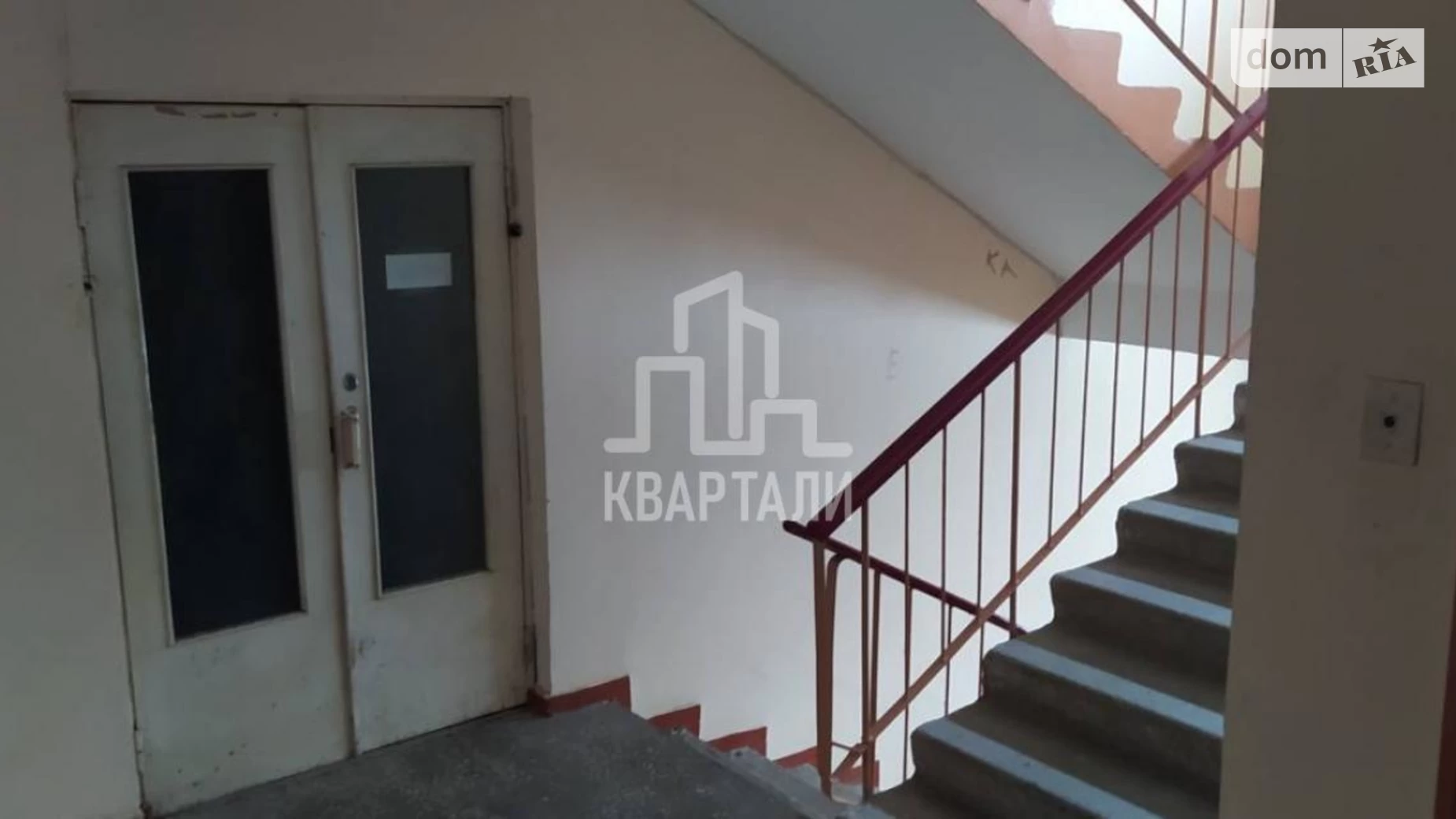 Продается 3-комнатная квартира 66.4 кв. м в Киеве, ул. Семьи Кульженко(Петра Дегтяренко), 39А - фото 2