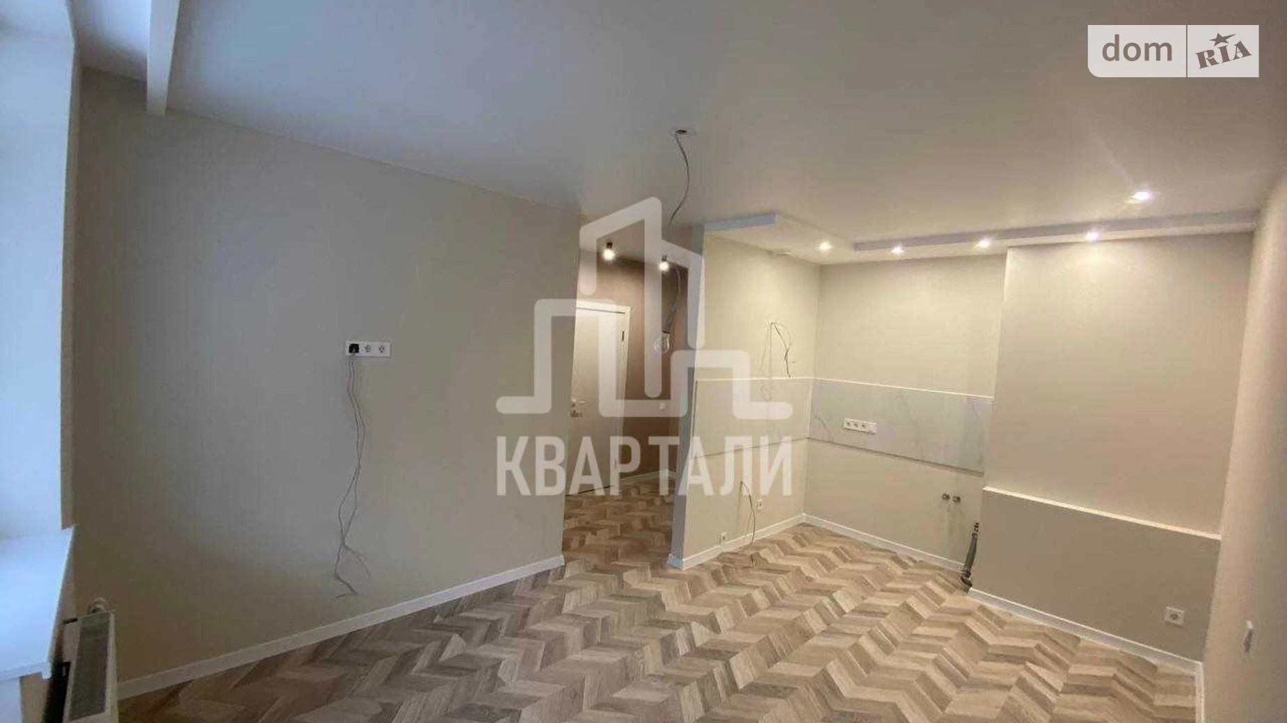 Продается 1-комнатная квартира 41 кв. м в Киеве, ул. Тираспольская, 52