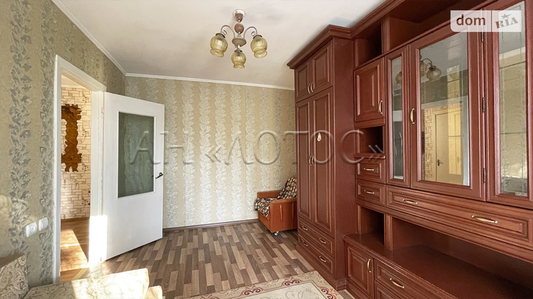 Продается 2-комнатная квартира 43 кв. м в Николаеве