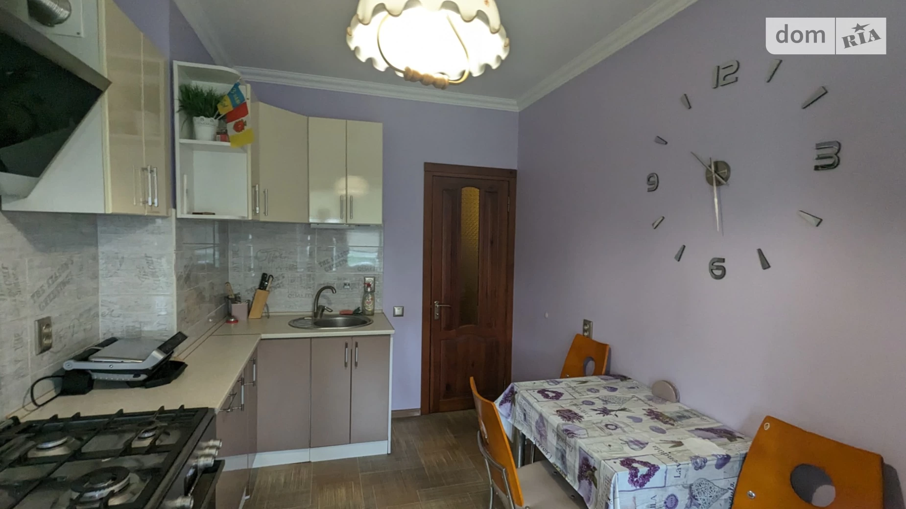 Продается 3-комнатная квартира 67 кв. м в Одессе, ул. Махачкалинская, 6 - фото 2
