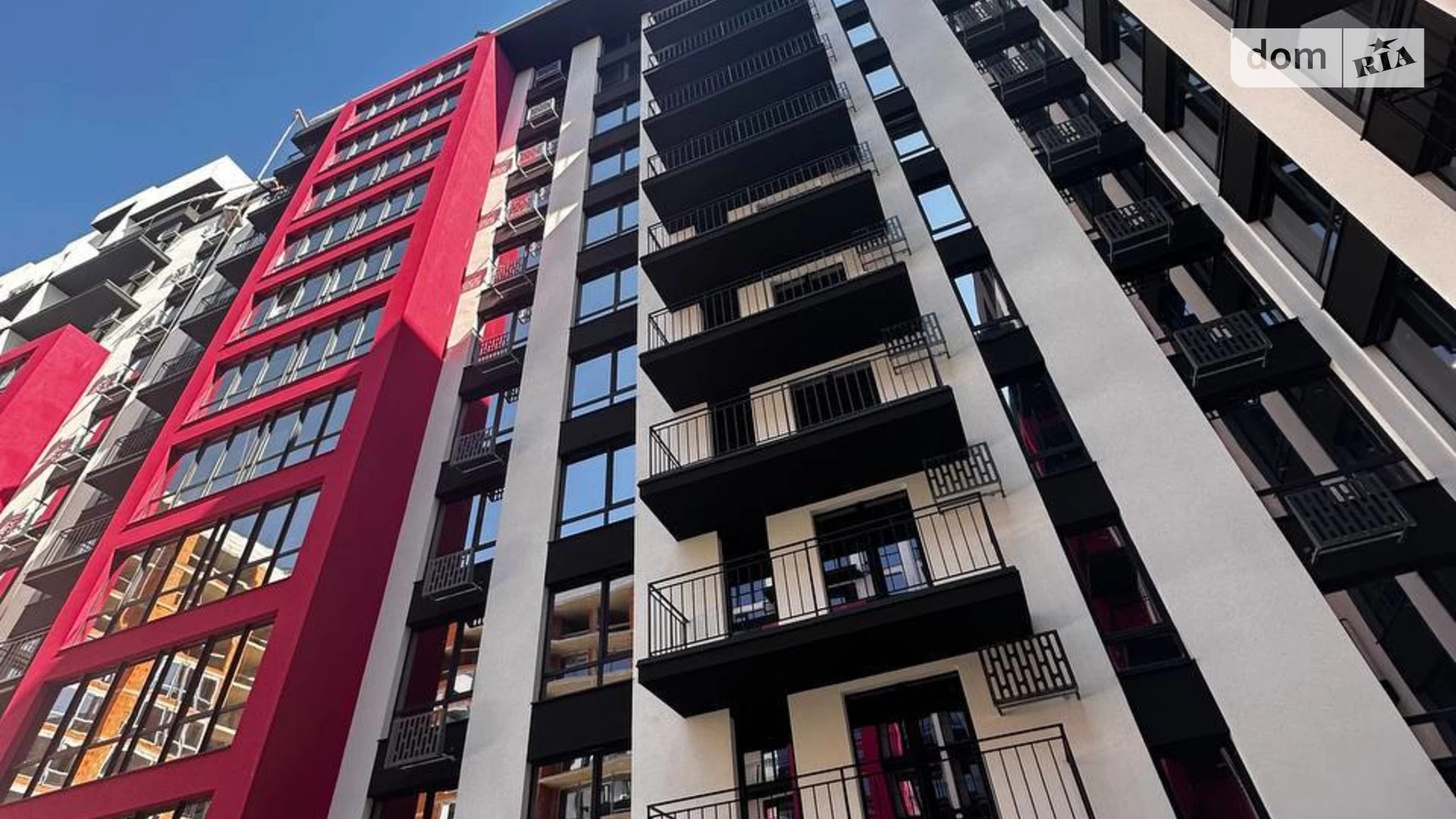 Продается 3-комнатная квартира 101 кв. м в Ивано-Франковске, ул. Левицкого Романа, 10 - фото 2