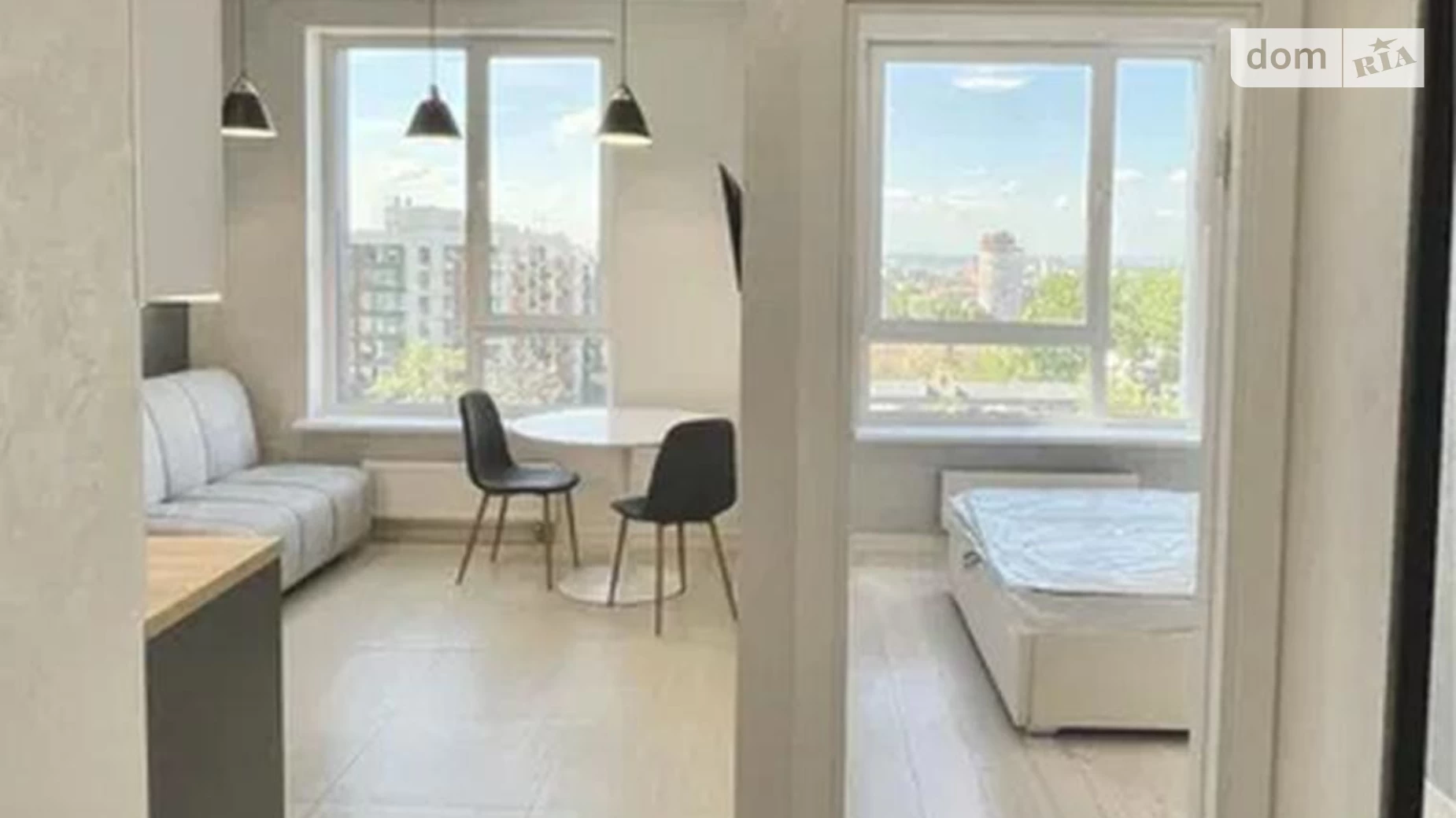 Продается 2-комнатная квартира 38 кв. м в Днепре, ул. Гончара Олеся