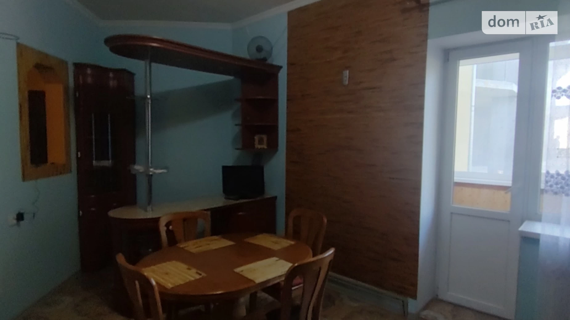 Продается 3-комнатная квартира 102.3 кв. м в Ивано-Франковске, ул. Роман Купчинский