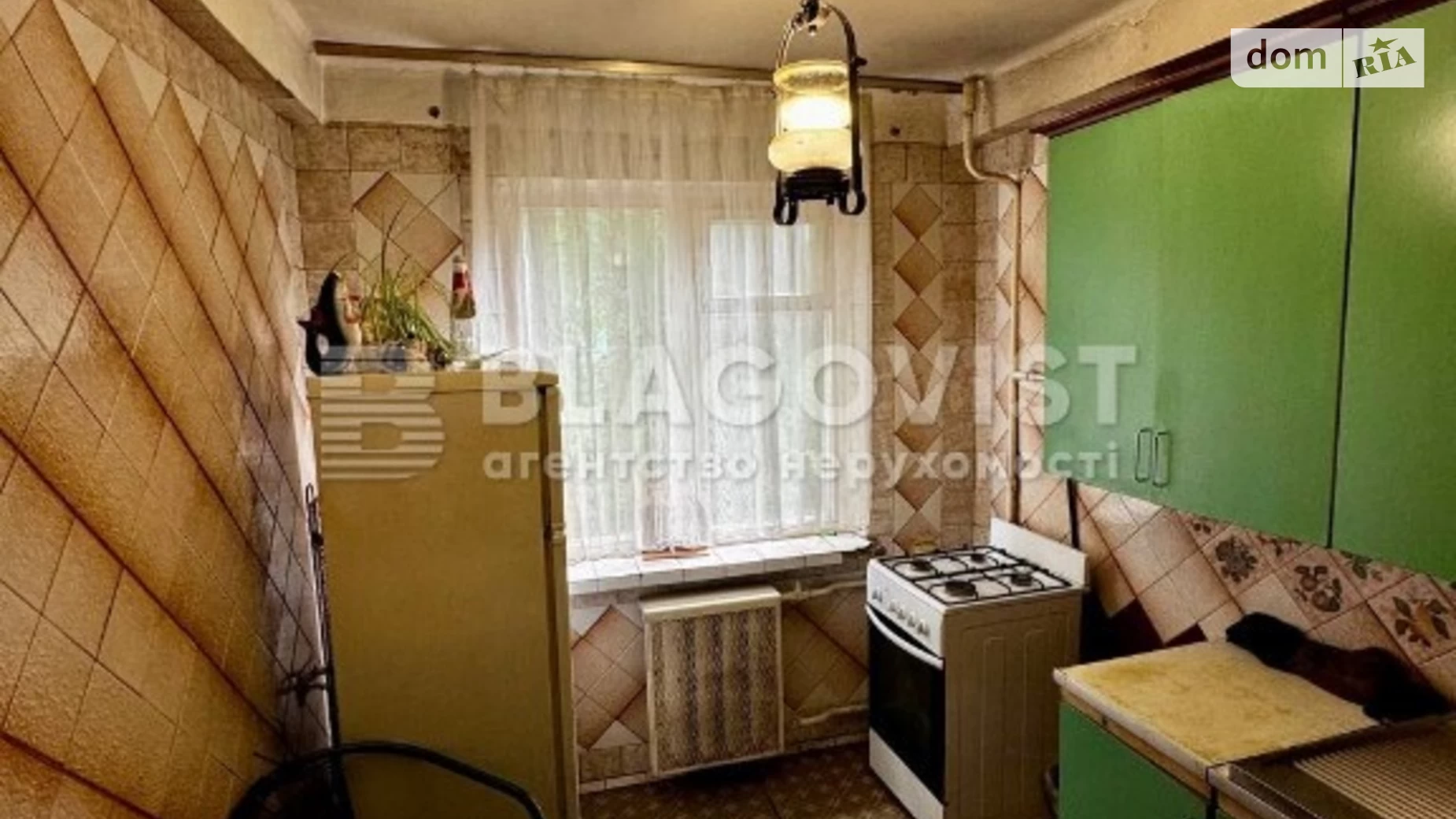Продается 3-комнатная квартира 49.2 кв. м в Киеве, просп. Отрадный, 12Б