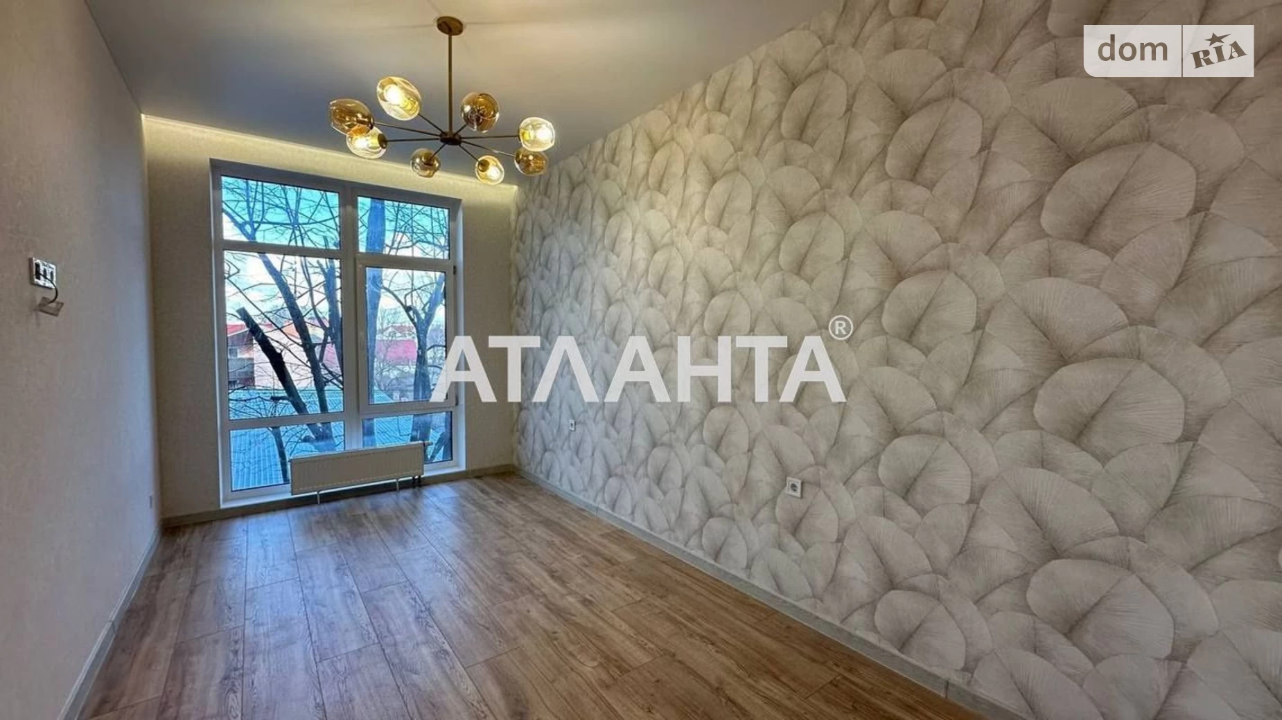 Продается 1-комнатная квартира 40 кв. м в Одессе, ул. Дмитрия Донского