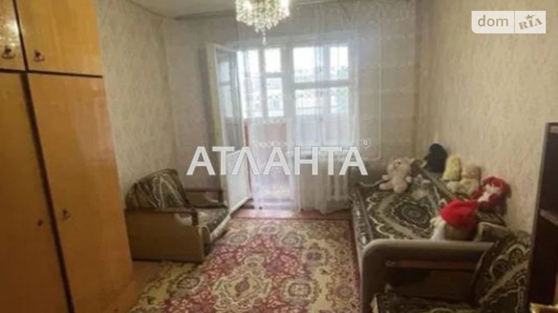 Продается 3-комнатная квартира 67 кв. м в Одессе, ул. Ильфа и Петрова