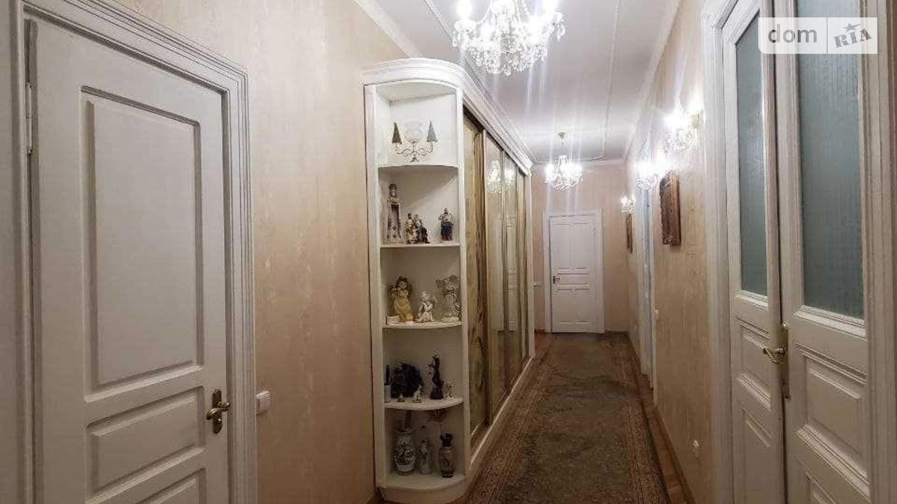 Продается 3-комнатная квартира 106 кв. м в Львове, ул. Митрополита Андрея, 4 - фото 5