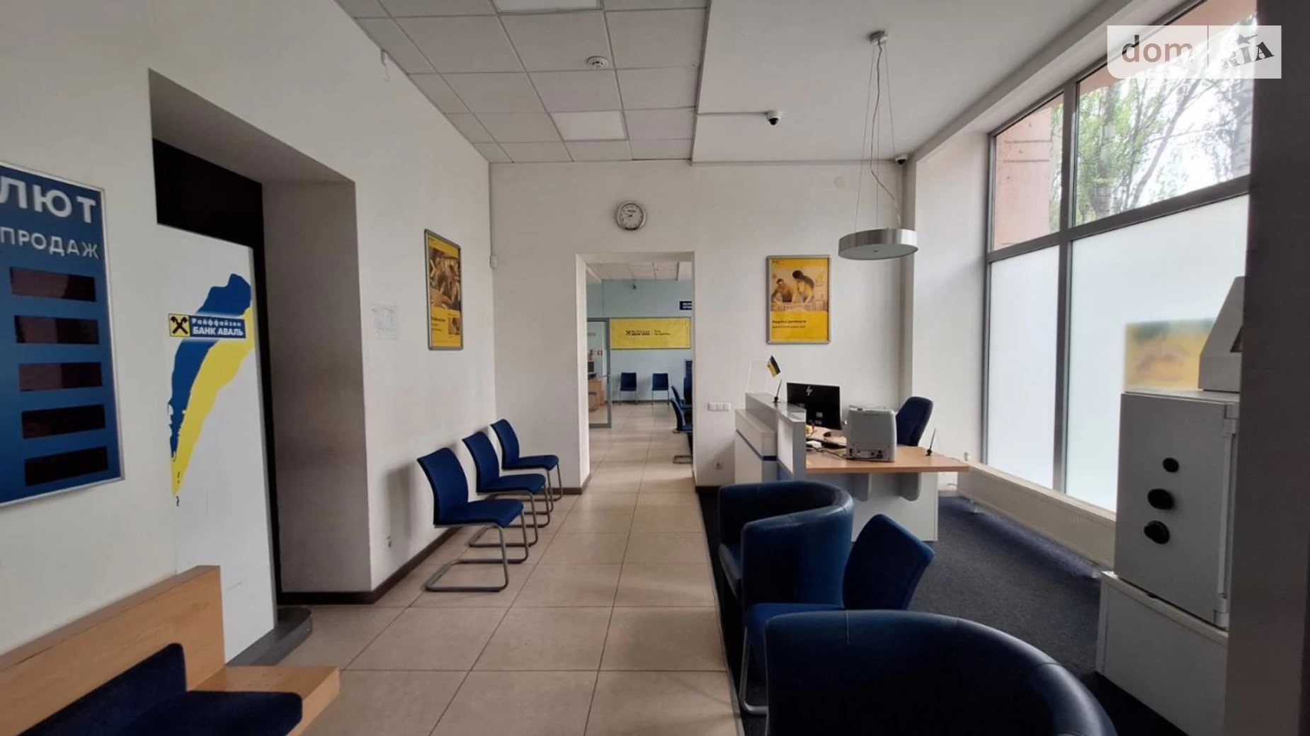 Продається об'єкт сфери послуг 350 кв. м в 4-поверховій будівлі, цена: 280000 $ - фото 4