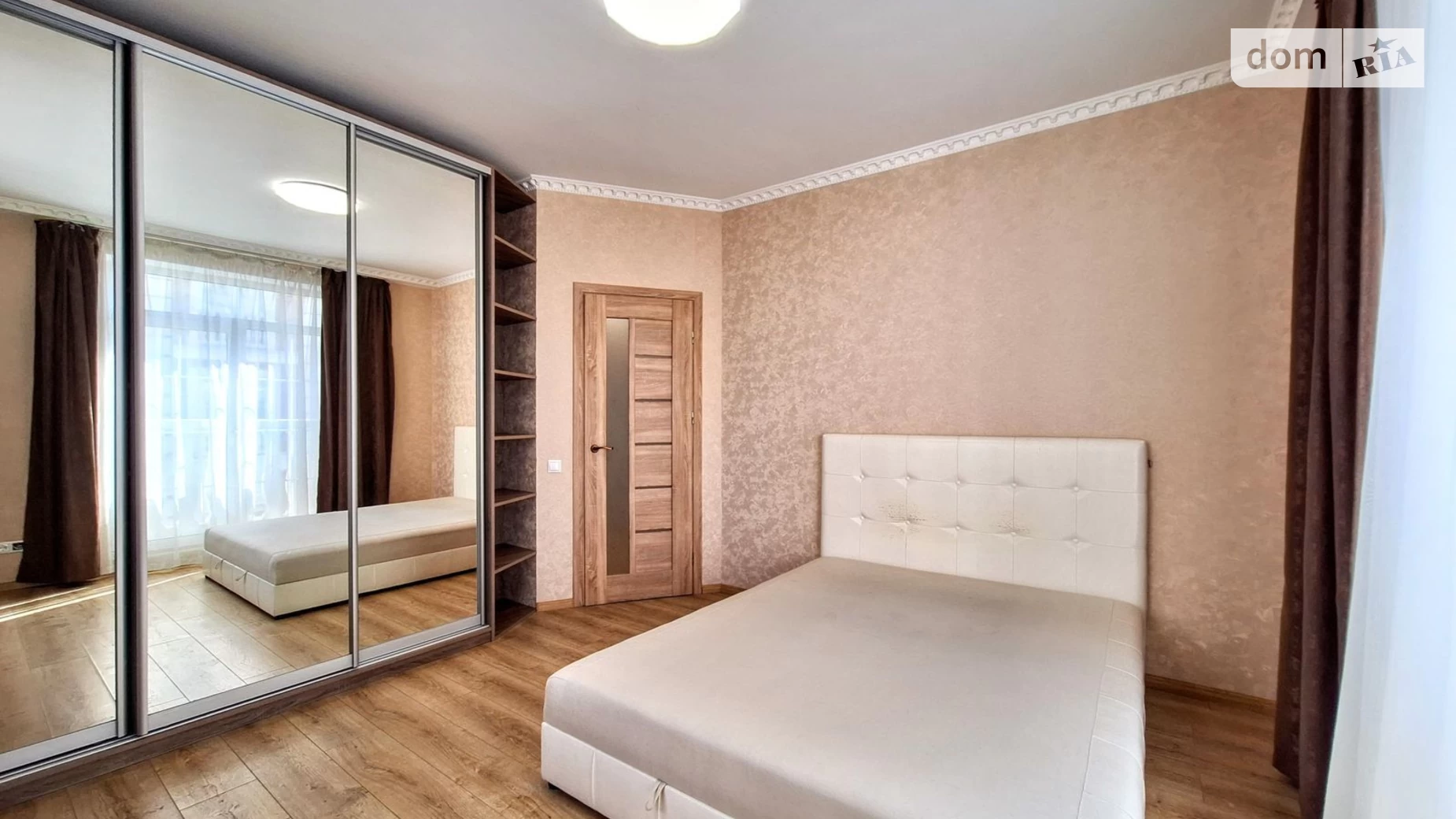 Продается 2-комнатная квартира 60 кв. м в Киеве, ул. Дмитрия Луценко(Крейсера "Аврора"), 12 - фото 3