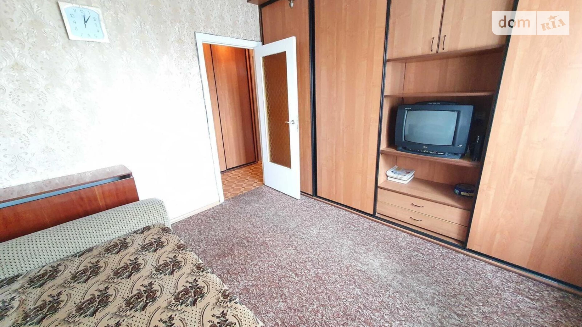 Продается 2-комнатная квартира 53 кв. м в Киеве, ул. Александра Мишуги