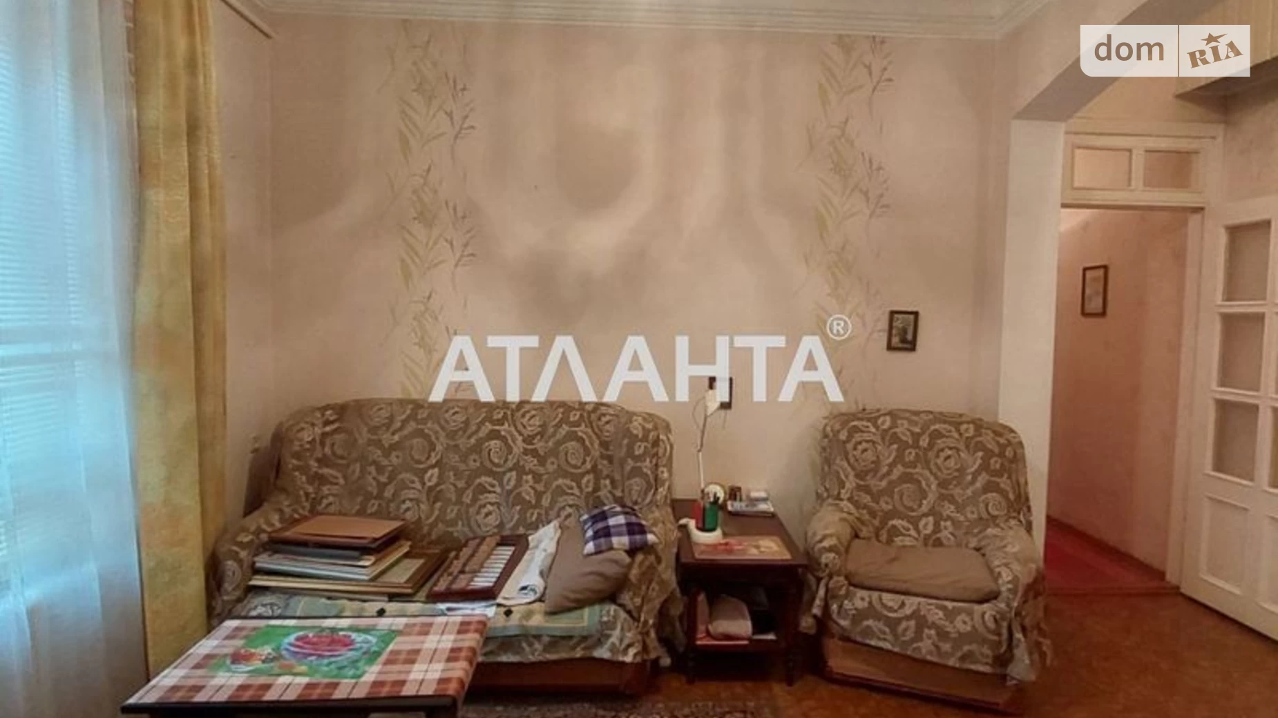 Продається 3-кімнатна квартира 60 кв. м у Одесі, вул. Дворянська
