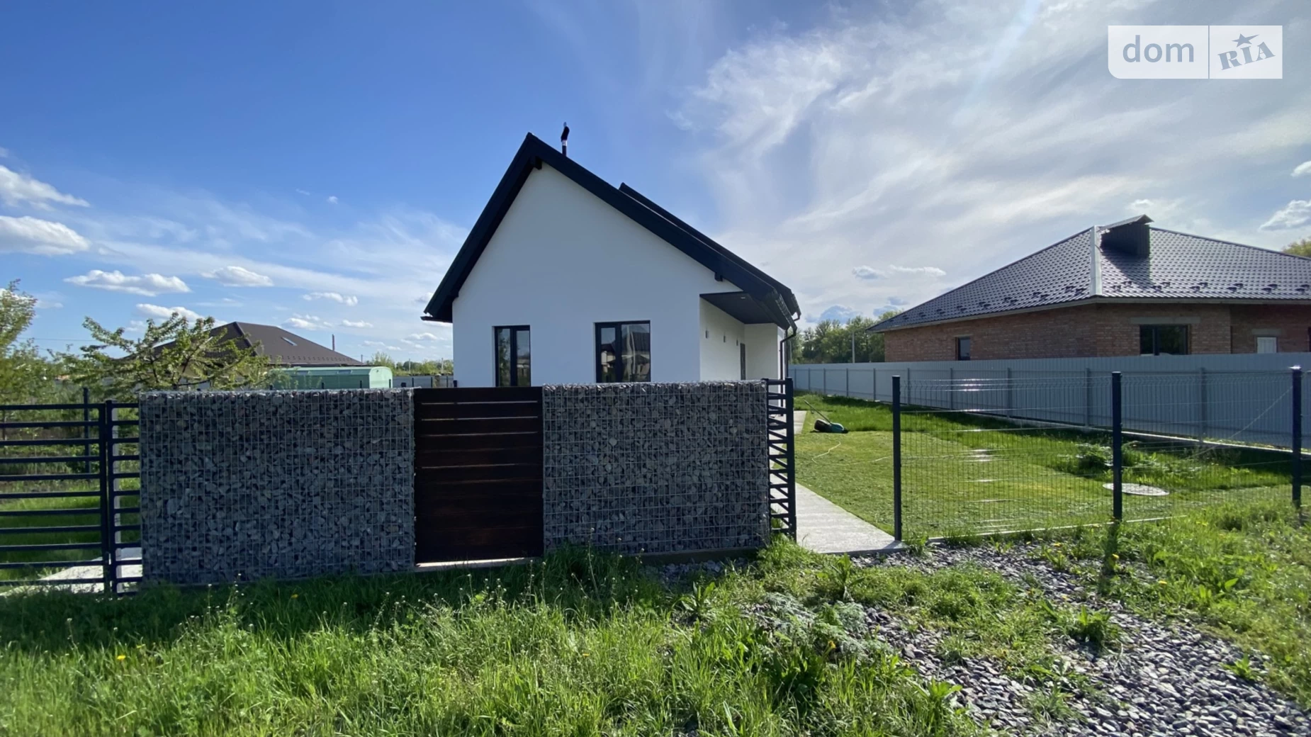 Продается дом на 2 этажа 96 кв. м с гаражом, цена: 90000 $ - фото 4