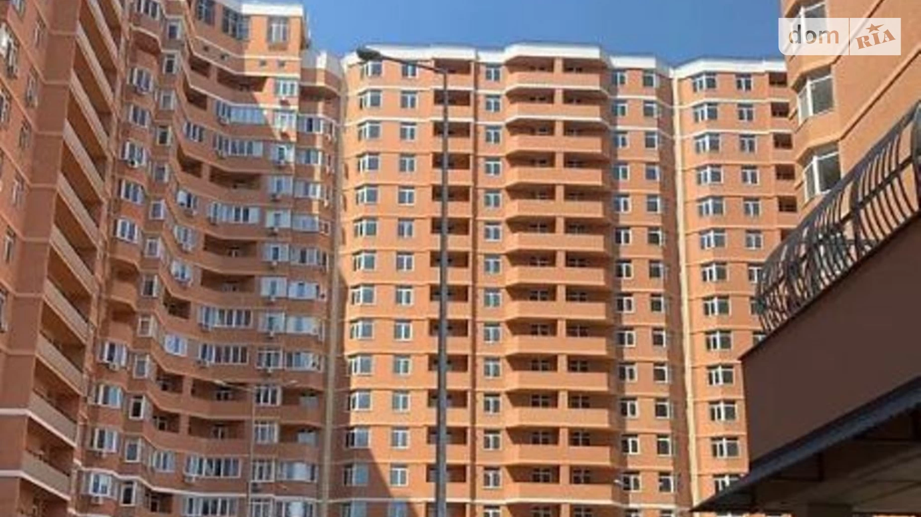 Продается 2-комнатная квартира 66 кв. м в Одессе, Овидиопольская дор.