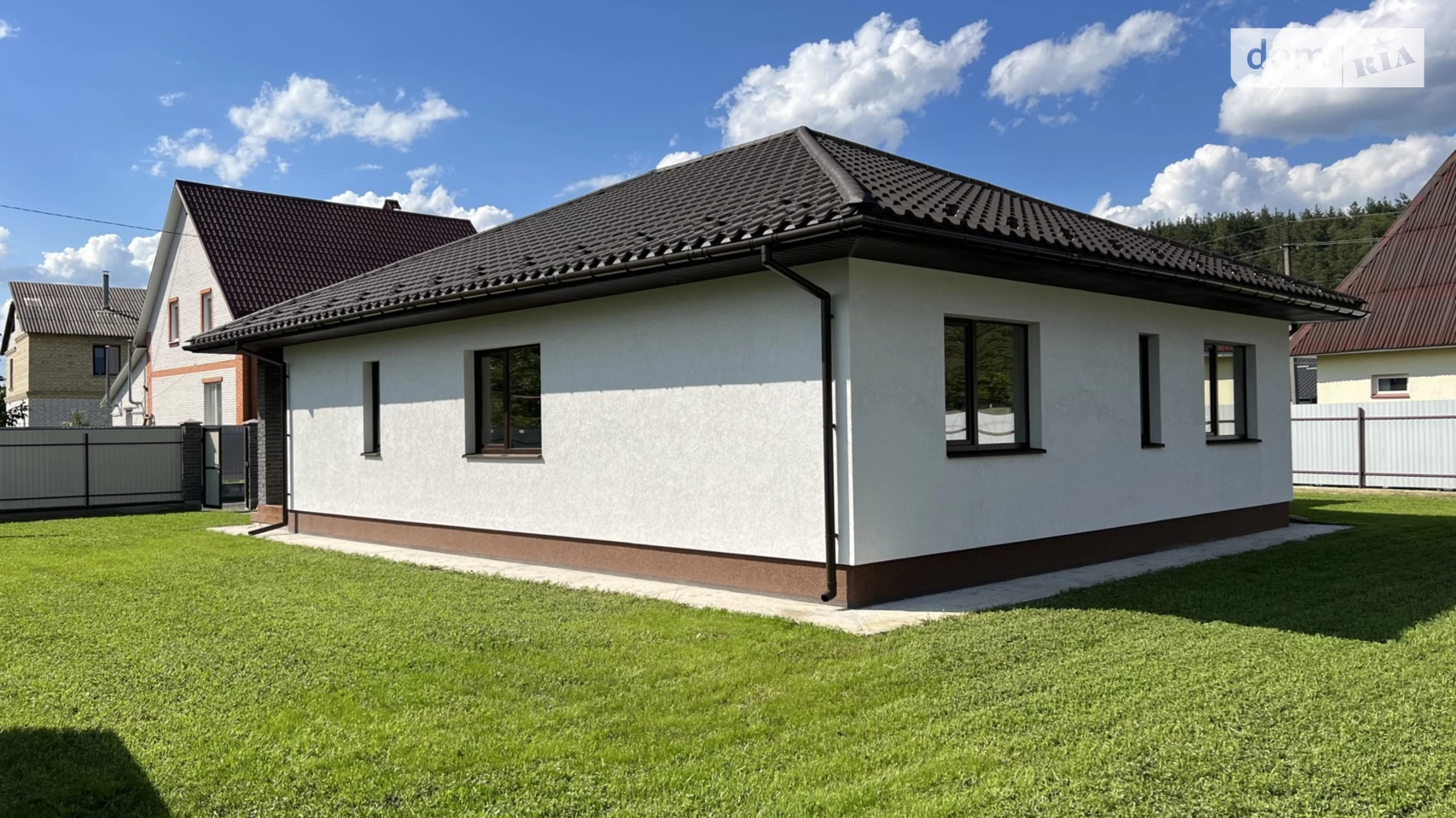 Продается одноэтажный дом 110 кв. м с садом, цена: 95000 $ - фото 3