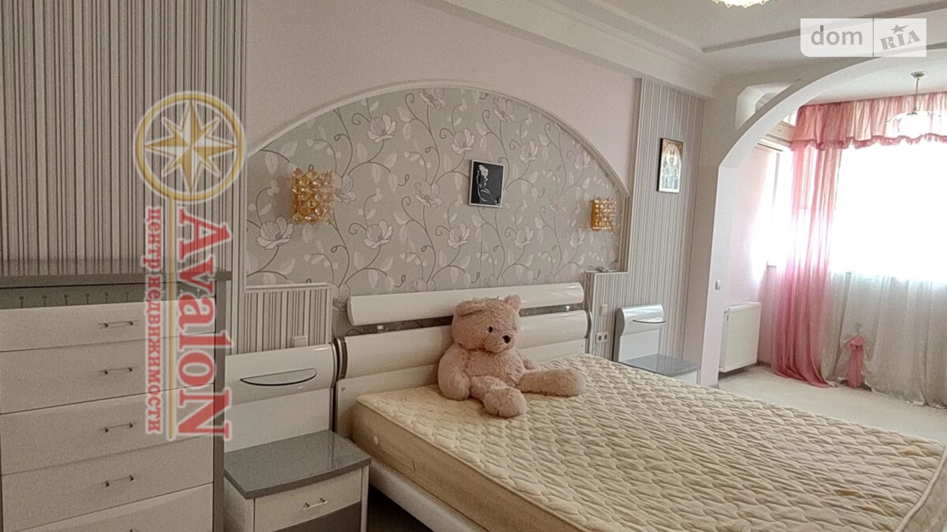 Продается 3-комнатная квартира 93 кв. м в Одессе, ул. Академика Сахарова, 36 - фото 2