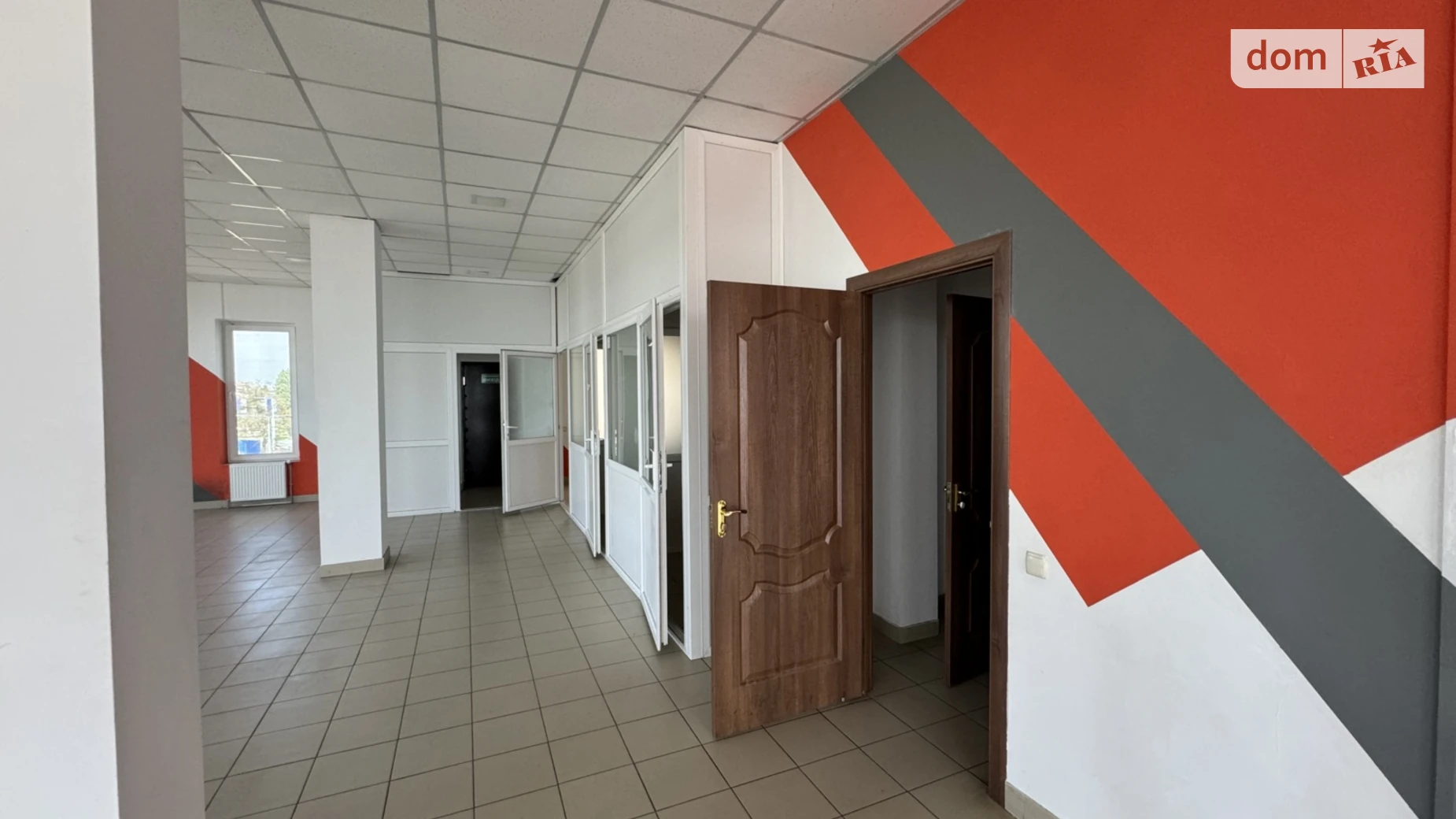 Сдается в аренду офис 150 кв. м в бизнес-центре, цена: 35000 грн - фото 5