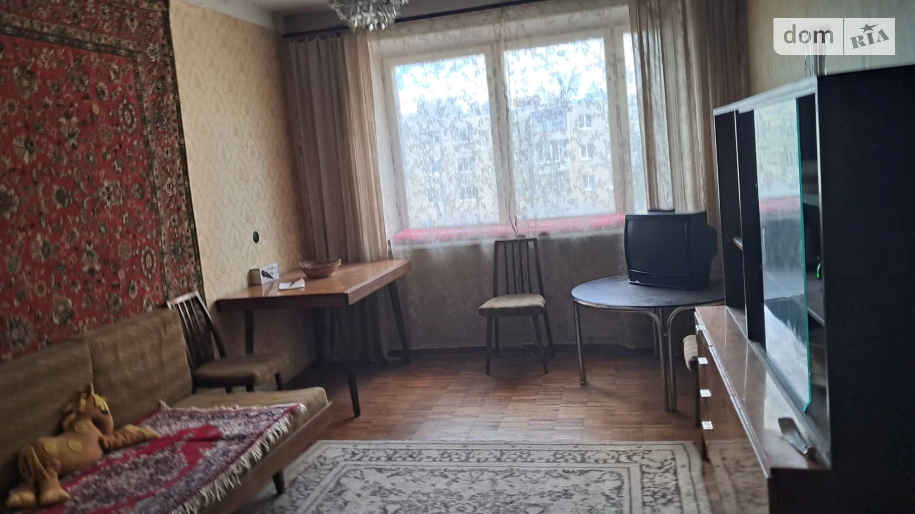 Продается 3-комнатная квартира 56 кв. м в Виннице, ул. 600-летия