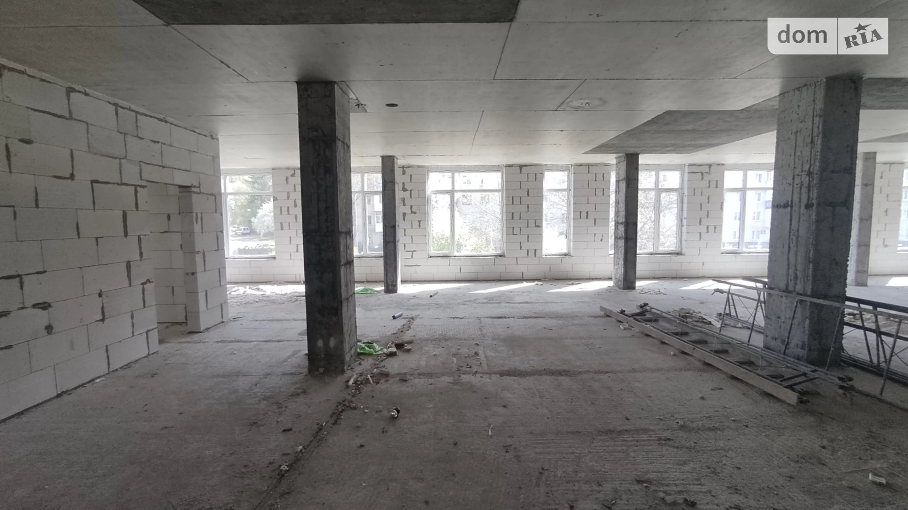Продается объект сферы услуг 450 кв. м в 3-этажном здании, цена: 743000 $ - фото 4