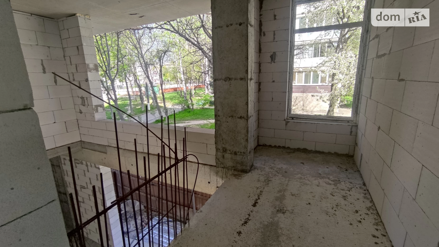 Продается объект сферы услуг 450 кв. м в 3-этажном здании, цена: 743000 $ - фото 5