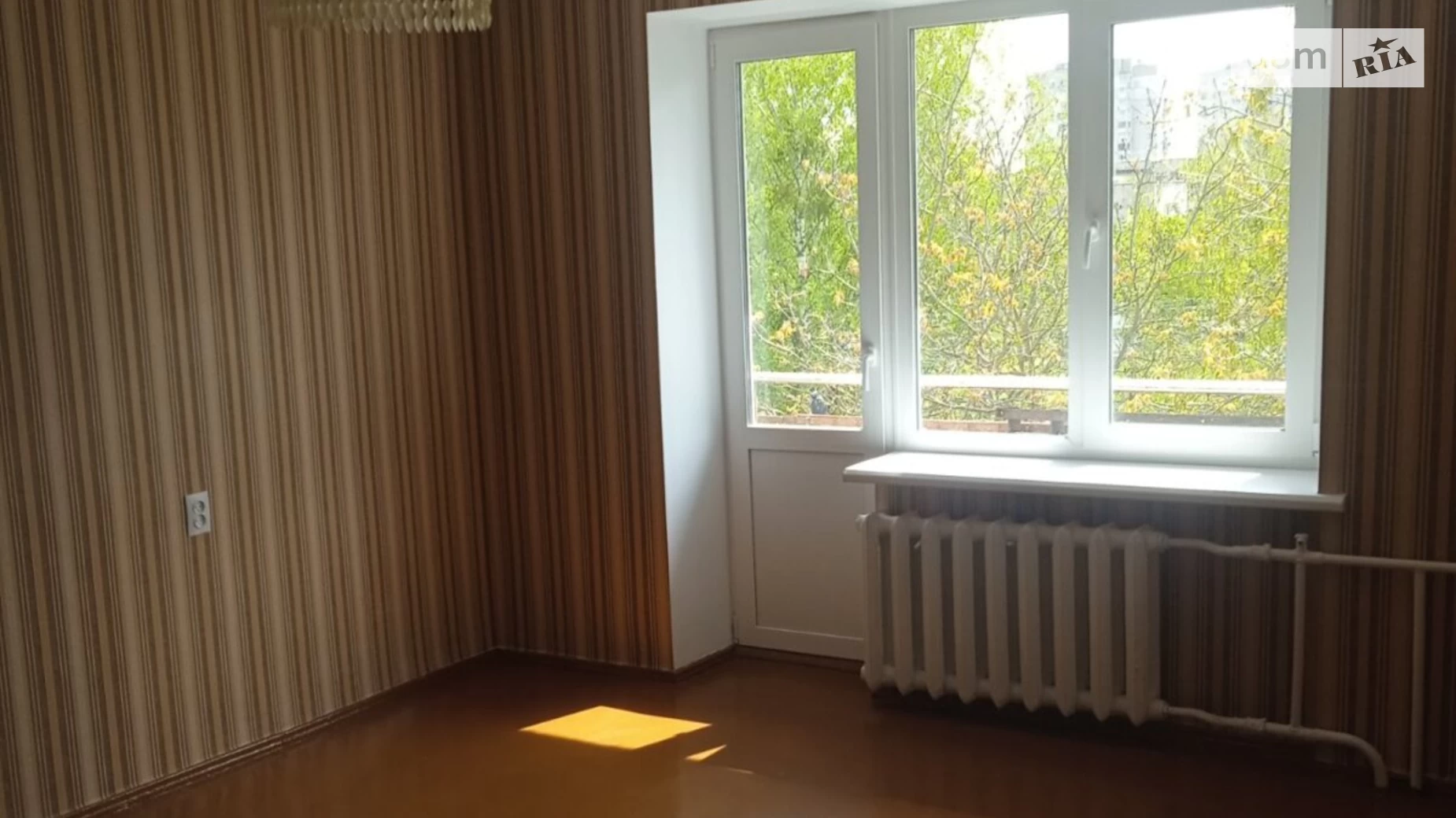 Продается 1-комнатная квартира 36.2 кв. м в Ровно, ул. Генерала Безручка, 24