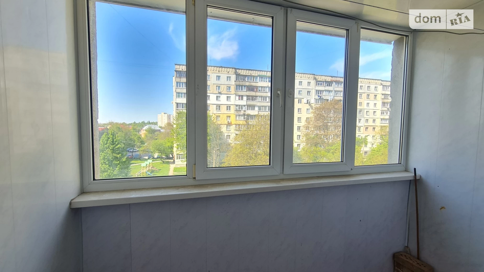 Продается 1-комнатная квартира 40 кв. м в Хмельницком, ул. Романа Шухевича(Курчатова)