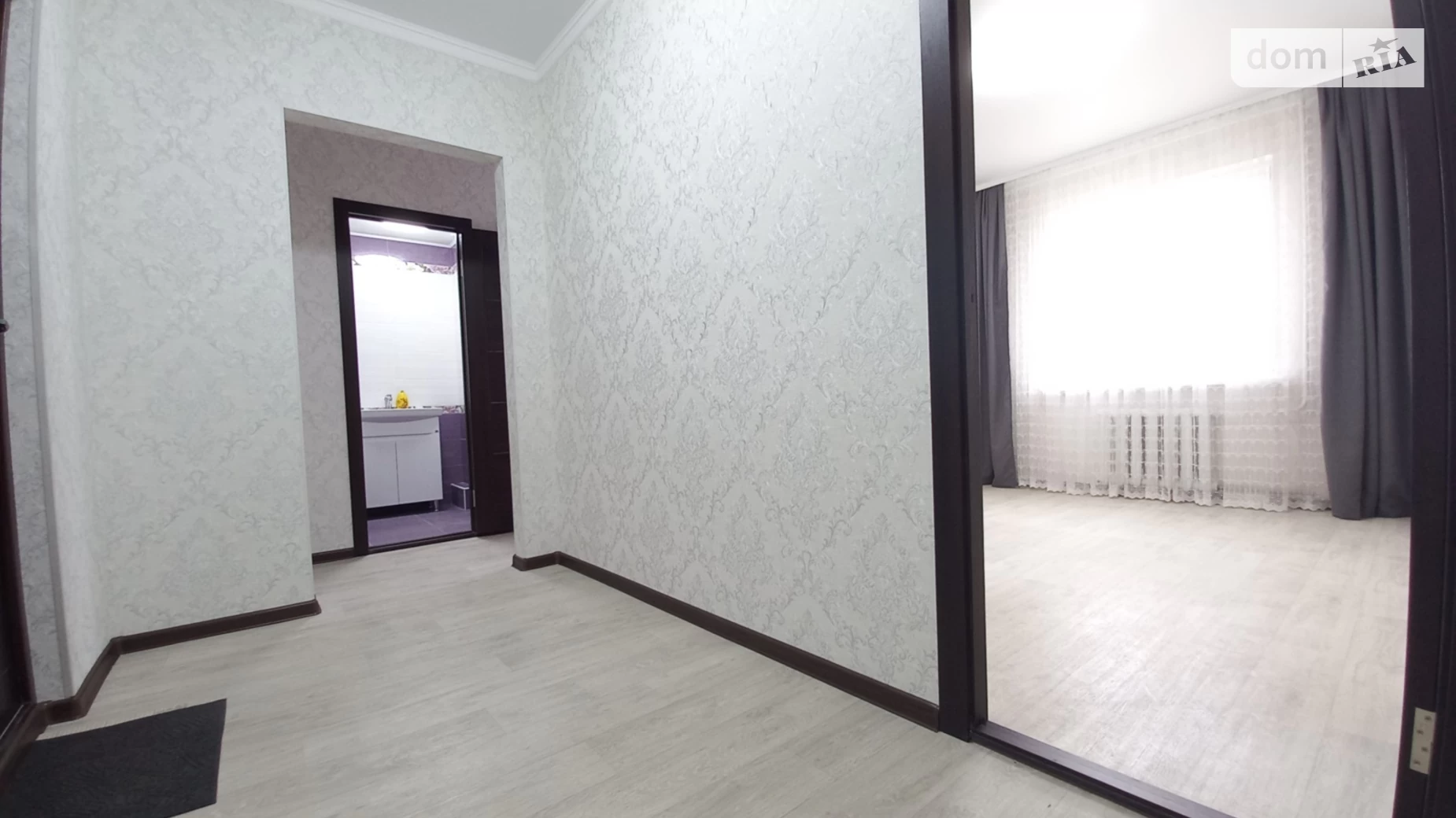 Продается 2-комнатная квартира 50 кв. м в Одессе, ул. Академика Заболотного, 52 - фото 3