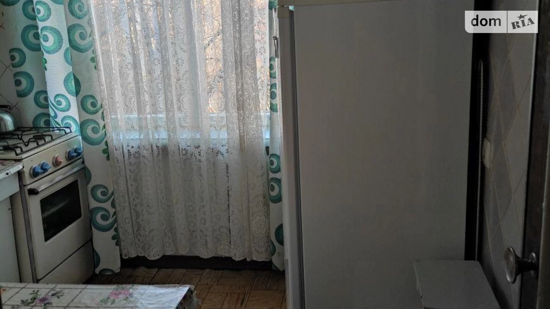 Продається 2-кімнатна квартира 46 кв. м у Полтаві, Київське шосе, 84