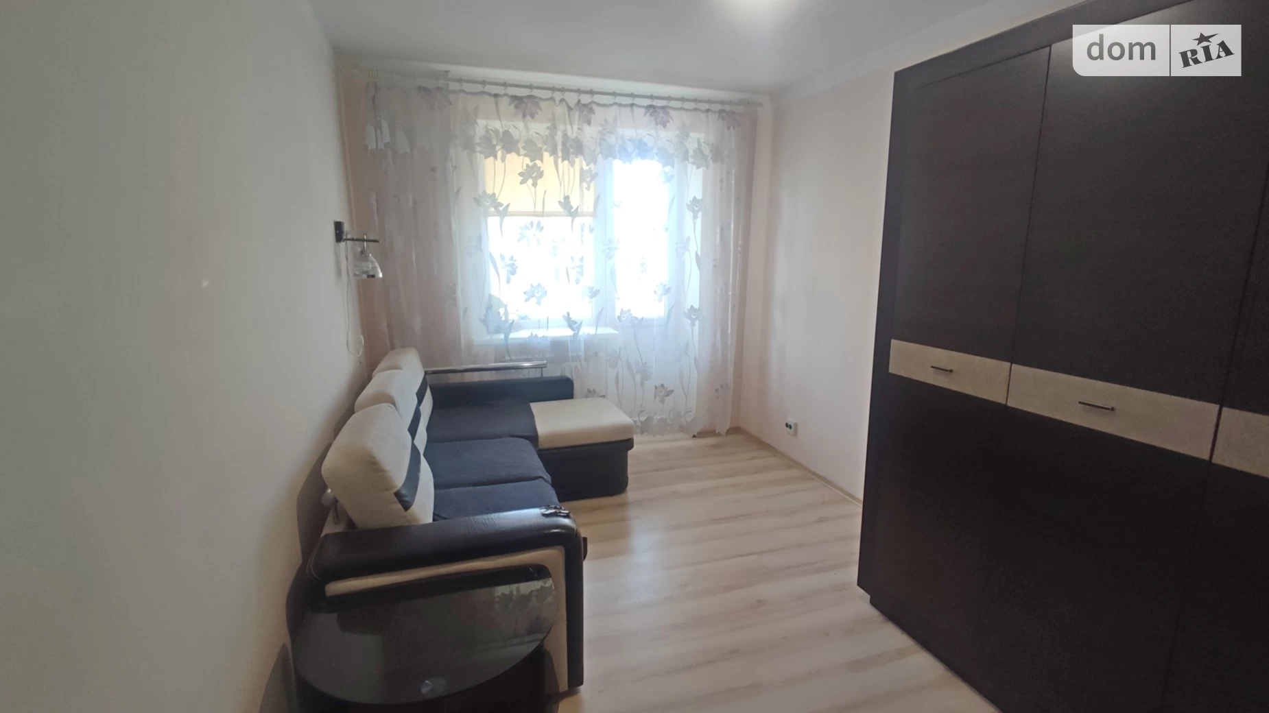 Продается 3-комнатная квартира 65.6 кв. м в Виннице, ул. Дмитрия Белоконя(Баженова)