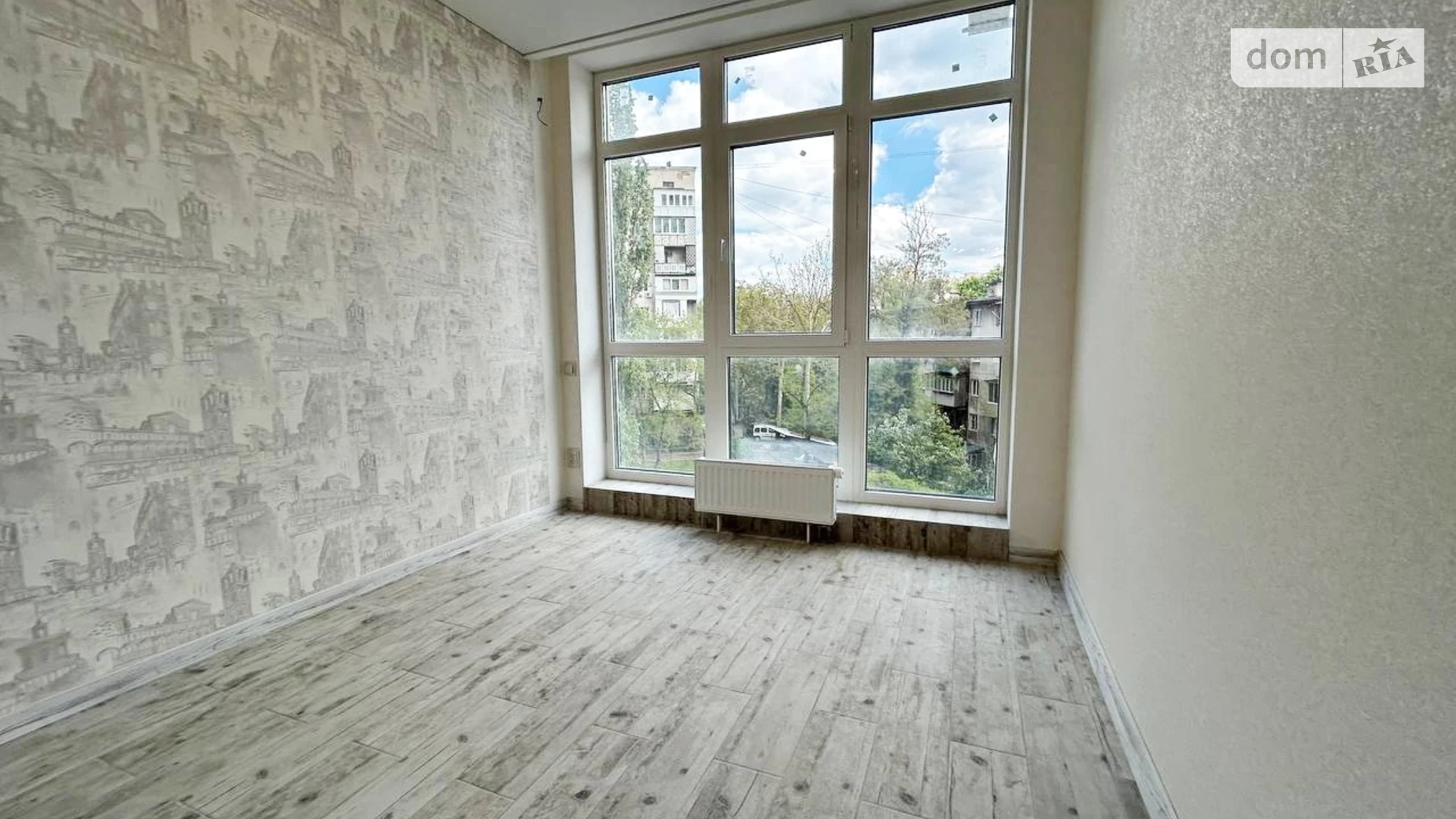 Продается 1-комнатная квартира 47 кв. м в Одессе, просп. Гагарина - фото 2