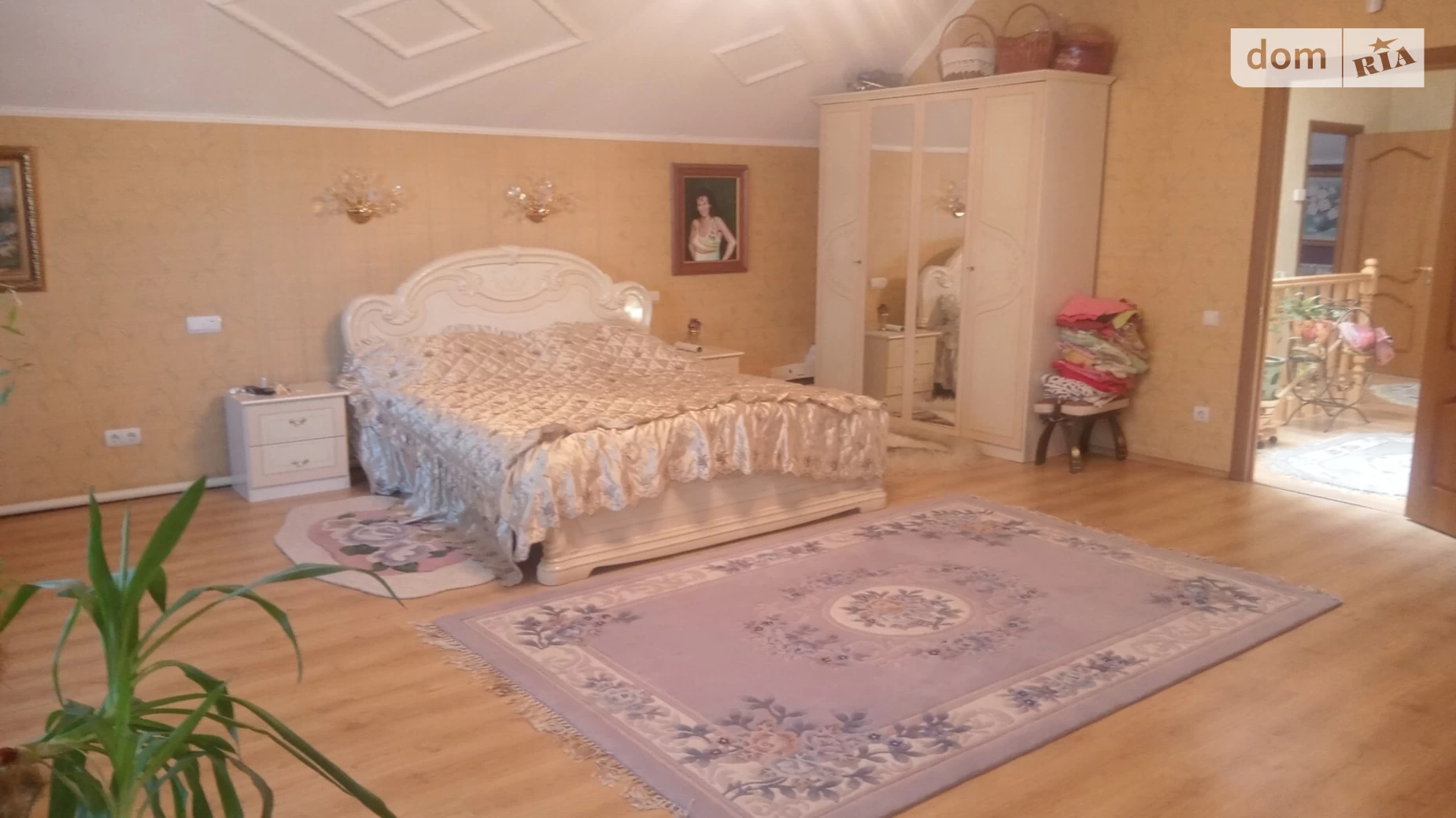 Продается дом на 2 этажа 300 кв. м с гаражом, цена: 350000 $ - фото 3