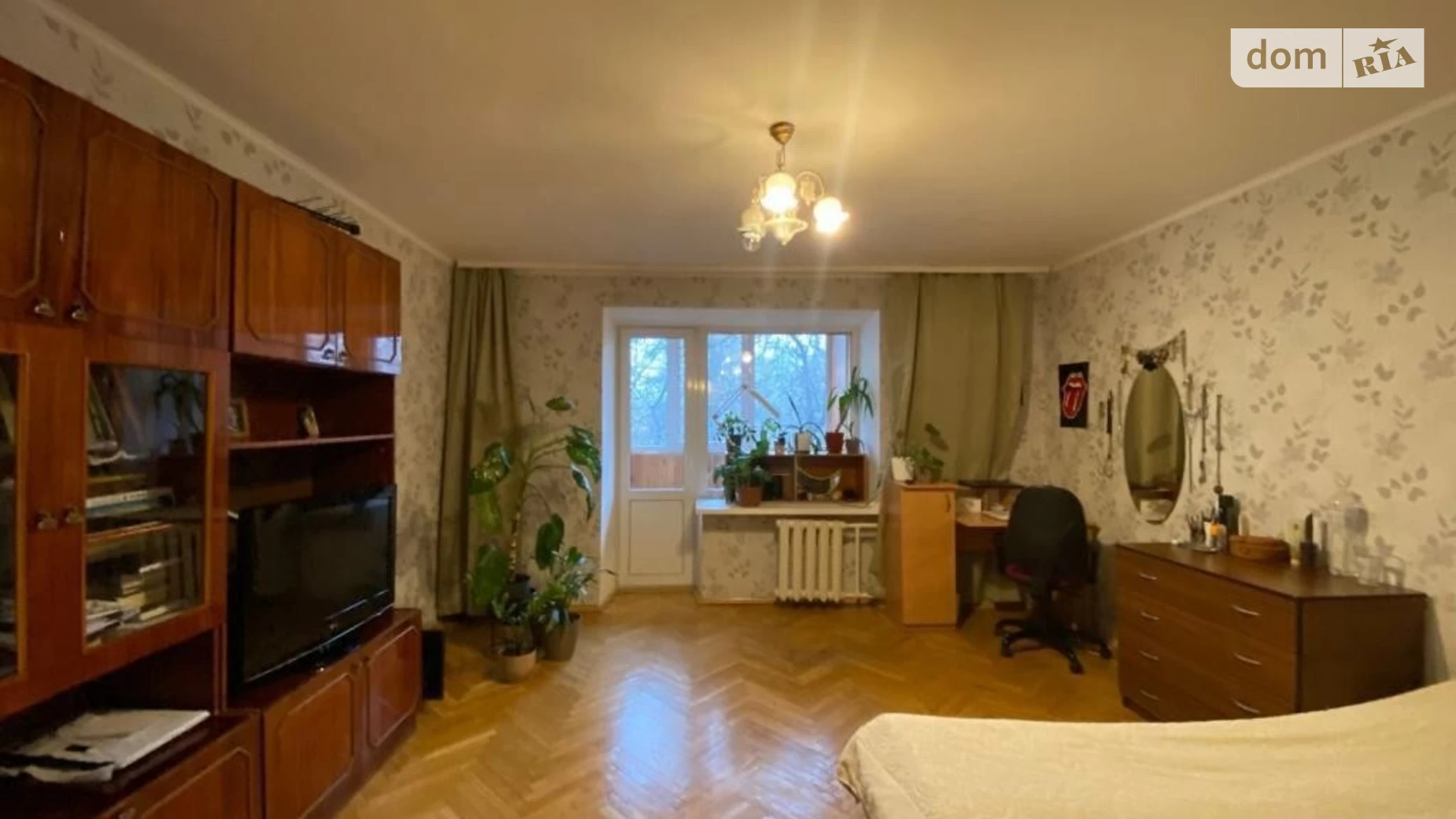 Продается 3-комнатная квартира 66 кв. м в Киеве, ул. Преображенская, 26