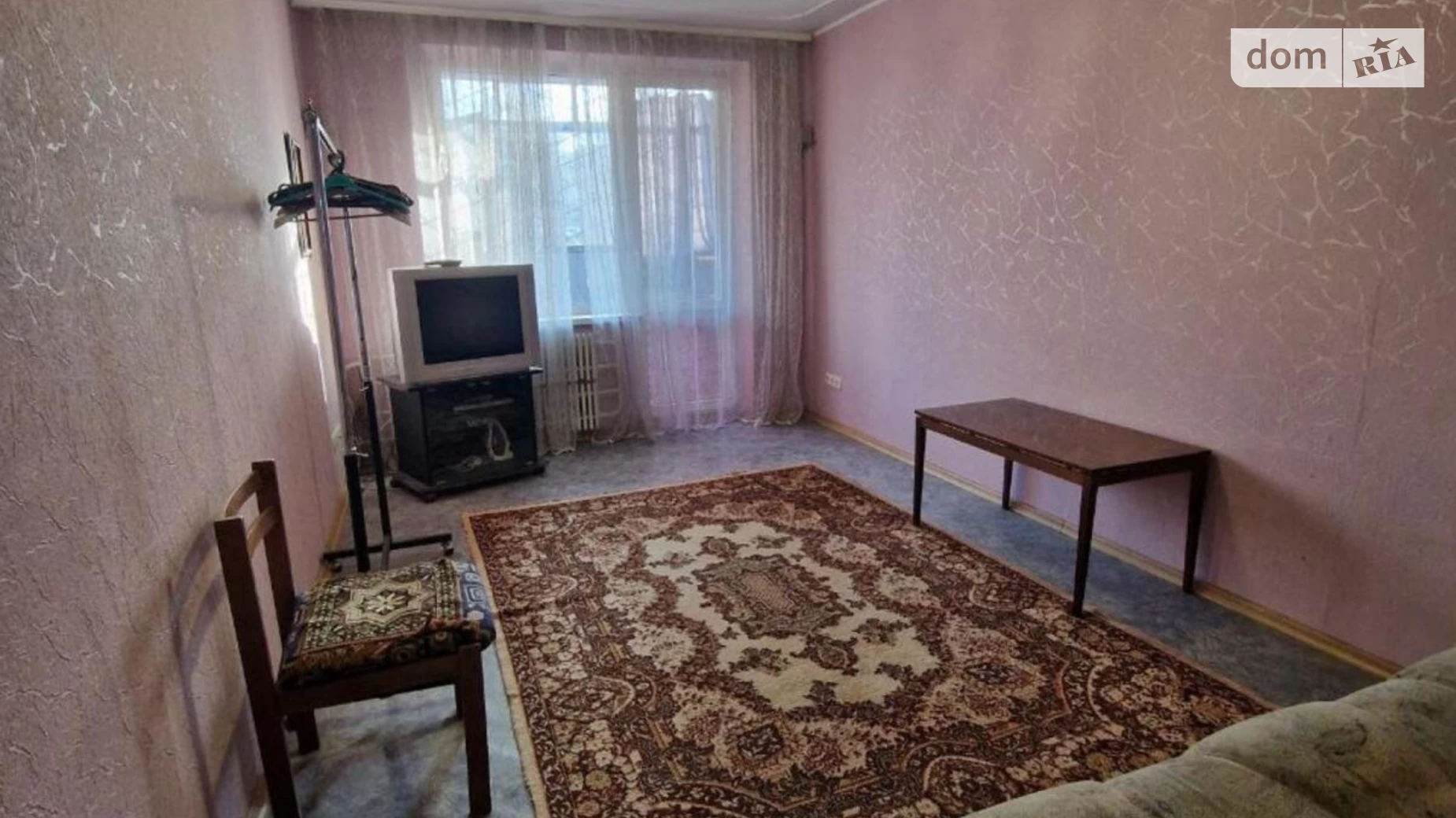 Продається 3-кімнатна квартира 64 кв. м у Харкові, ул. Героїв Праці, 38