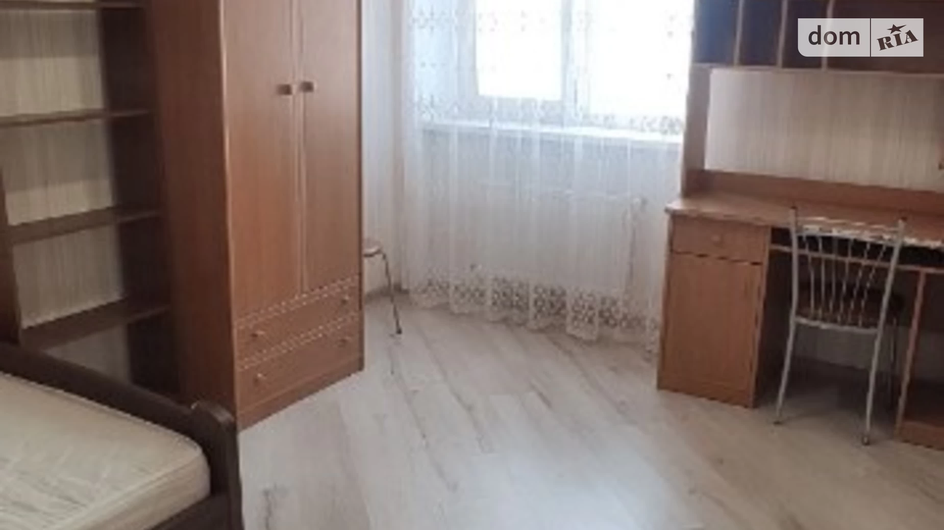 Продається 2-кімнатна квартира 53 кв. м у Одесі, вул. Владислава Бувалкіна(Генерала Бочарова), 75