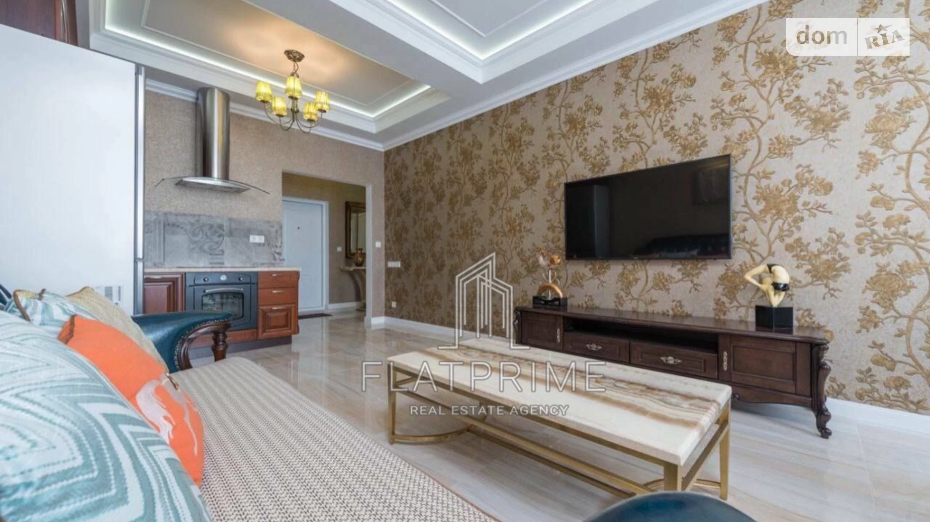 Продается 2-комнатная квартира 55 кв. м в Киеве, ул. Коновальца Евгения, 34А