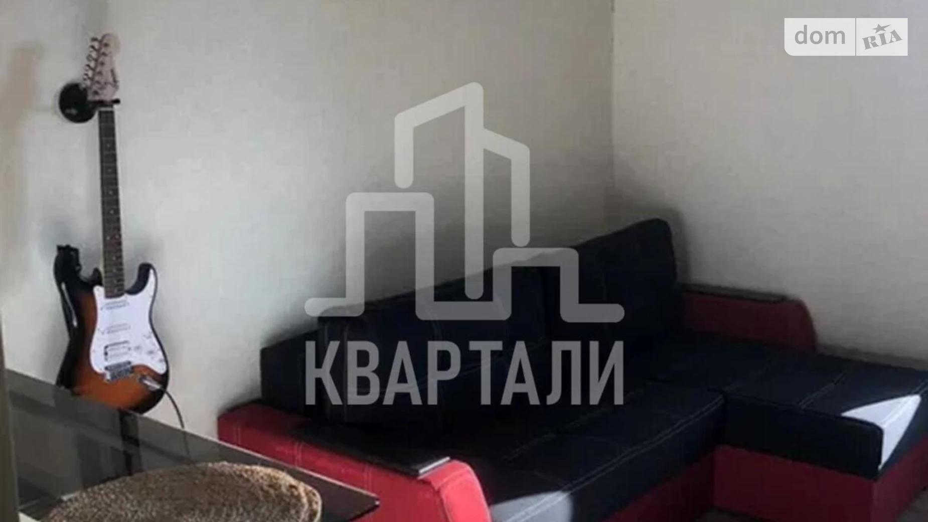 Продается 1-комнатная квартира 30 кв. м в Киеве, Харьковское шоссе, 19