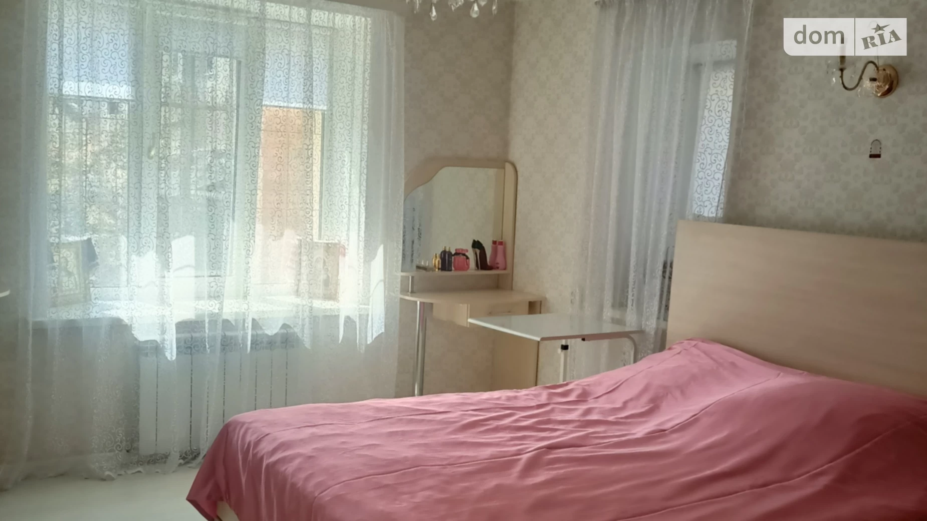 Продается дом на 2 этажа 200 кв. м с гаражом, цена: 230000 $ - фото 4