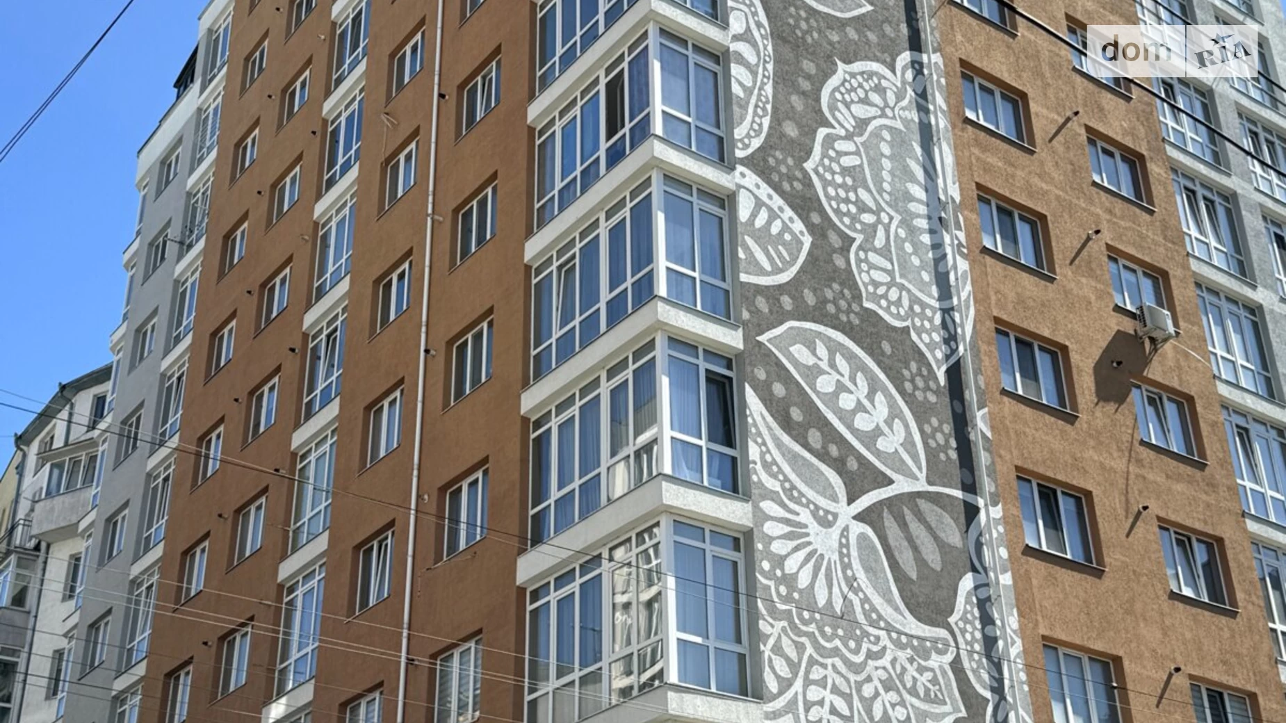 Продается 1-комнатная квартира 56 кв. м в Ивано-Франковске, ул. Кисилевской А.