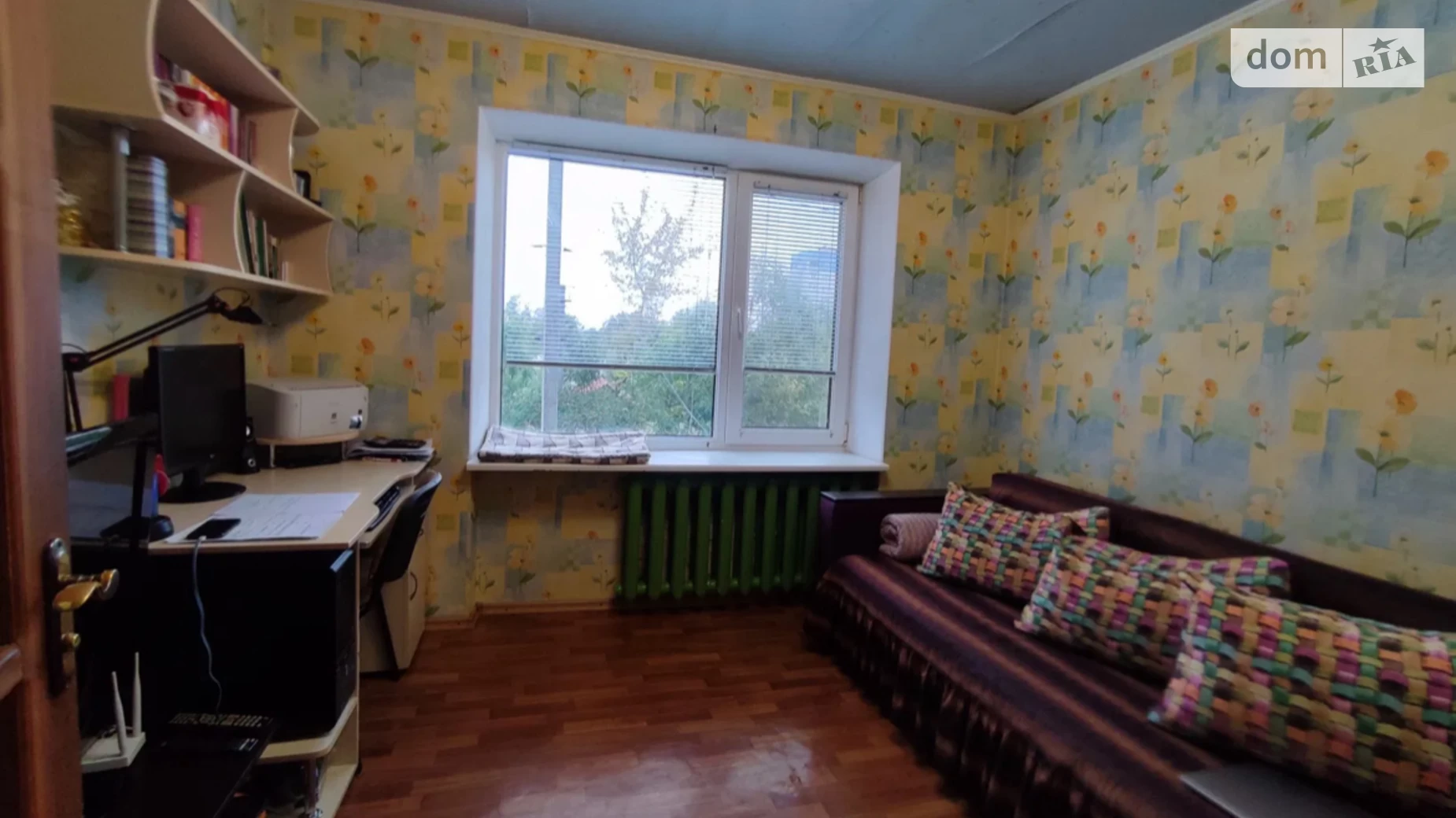 Продается 3-комнатная квартира 67 кв. м в Новомосковске, ул. Большая Ковалёвка