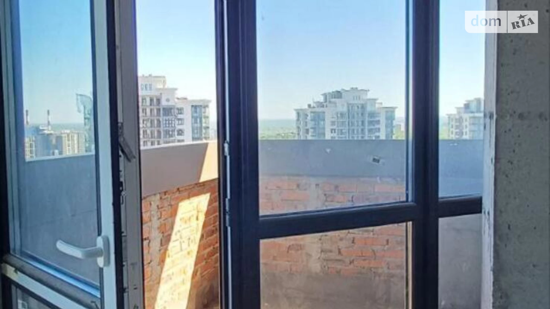 Продается 2-комнатная квартира 89.4 кв. м в Киеве