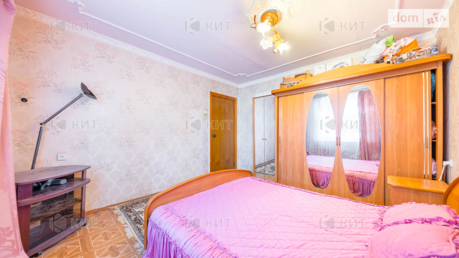 Продається 2-кімнатна квартира 59 кв. м у Харкові, просп. Гагаріна, 165