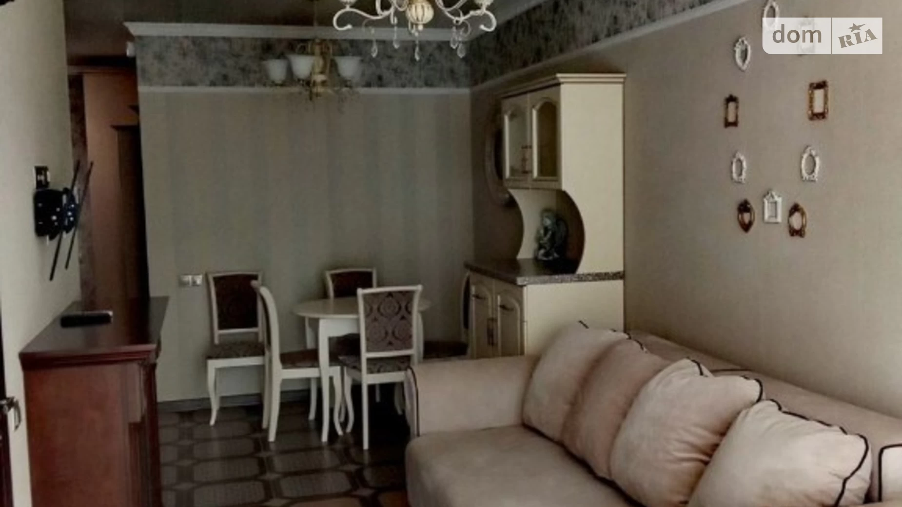 Продается 2-комнатная квартира 51 кв. м в Киеве, ул. Драгоманова, 2А - фото 2